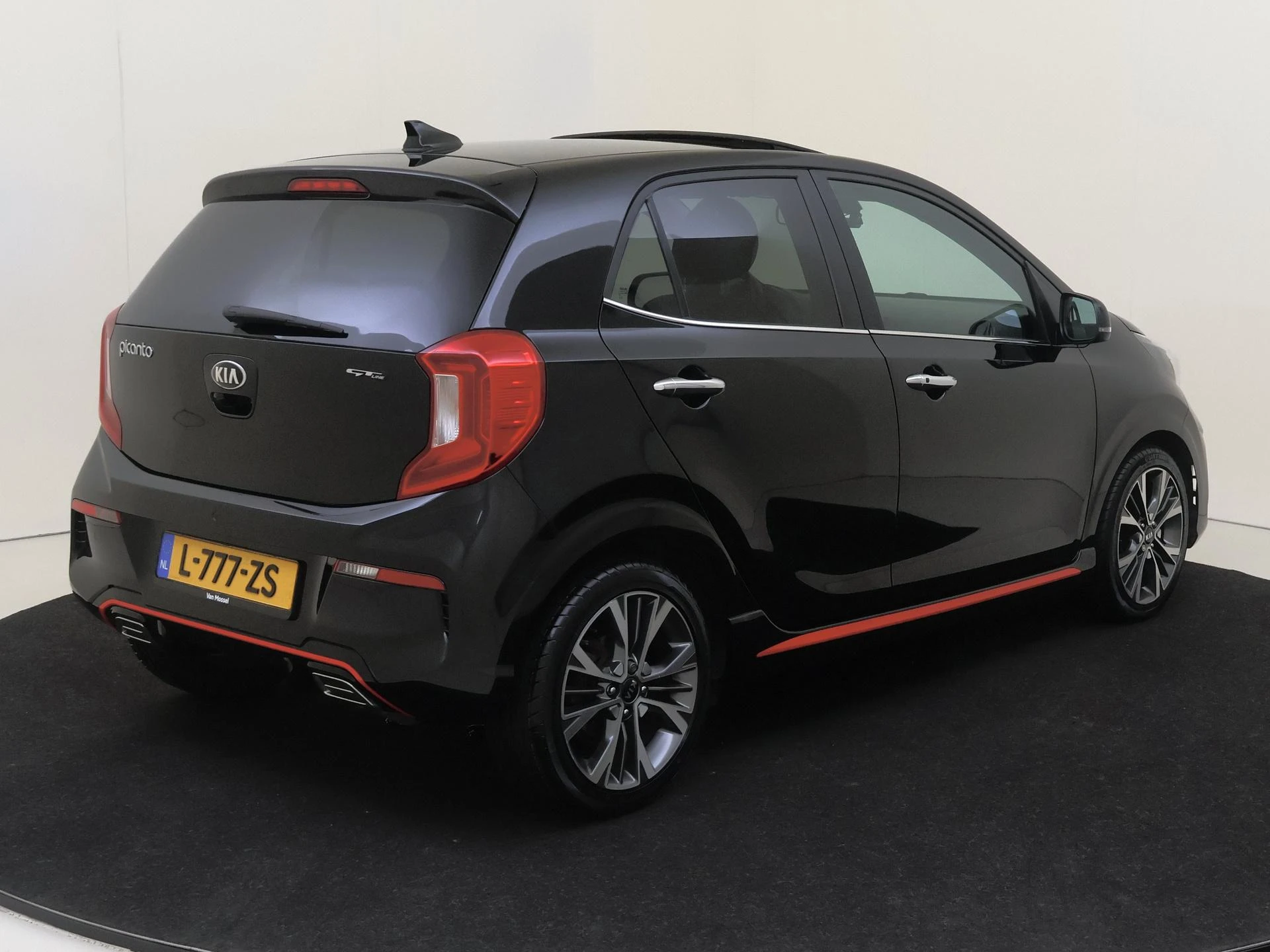Kia-Picanto-image-3