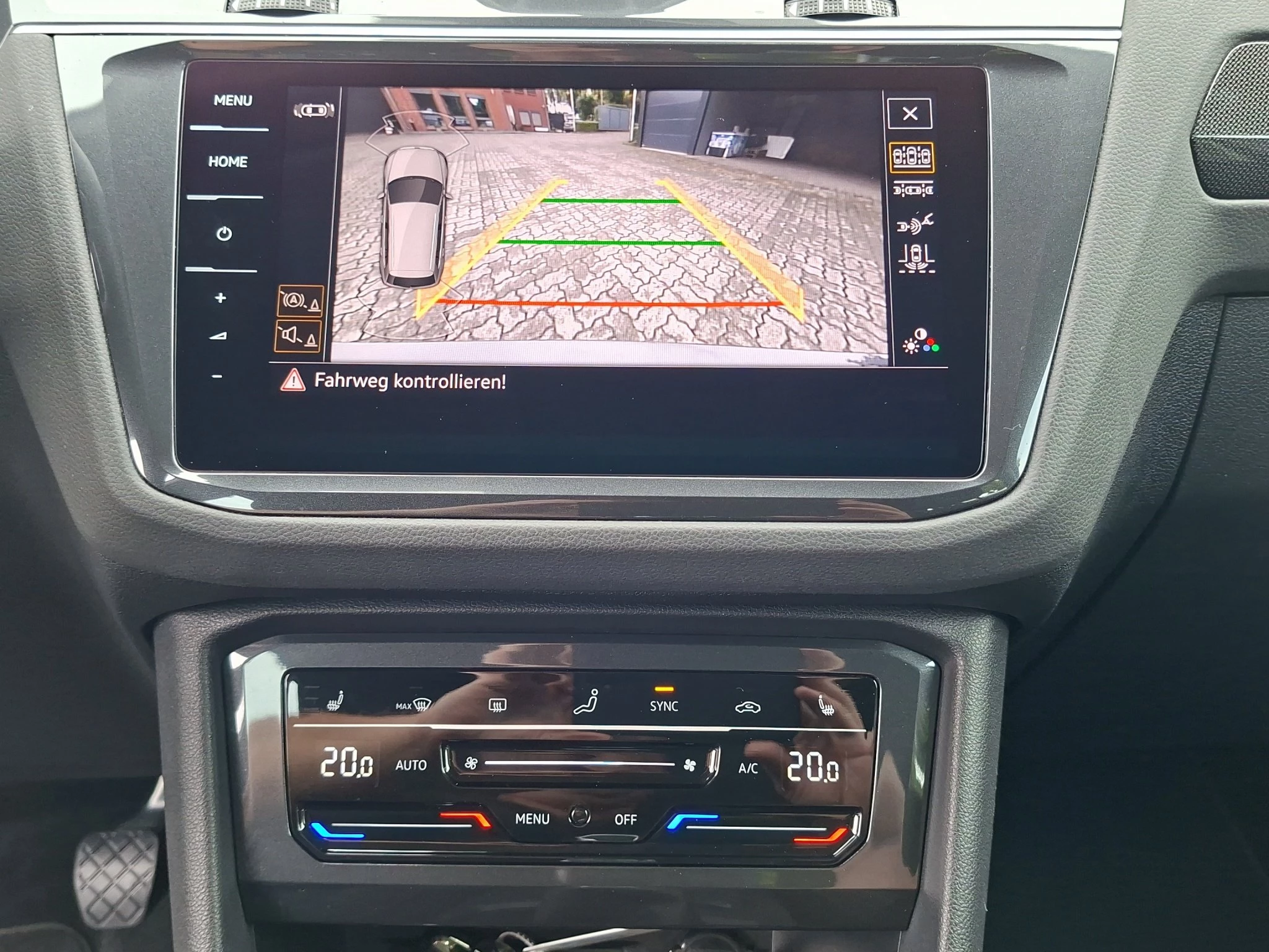 Volkswagen Tiguan Elegance 2.0 TDI LED | AHK | ACC | PDC | SHZ | LMF | Navi