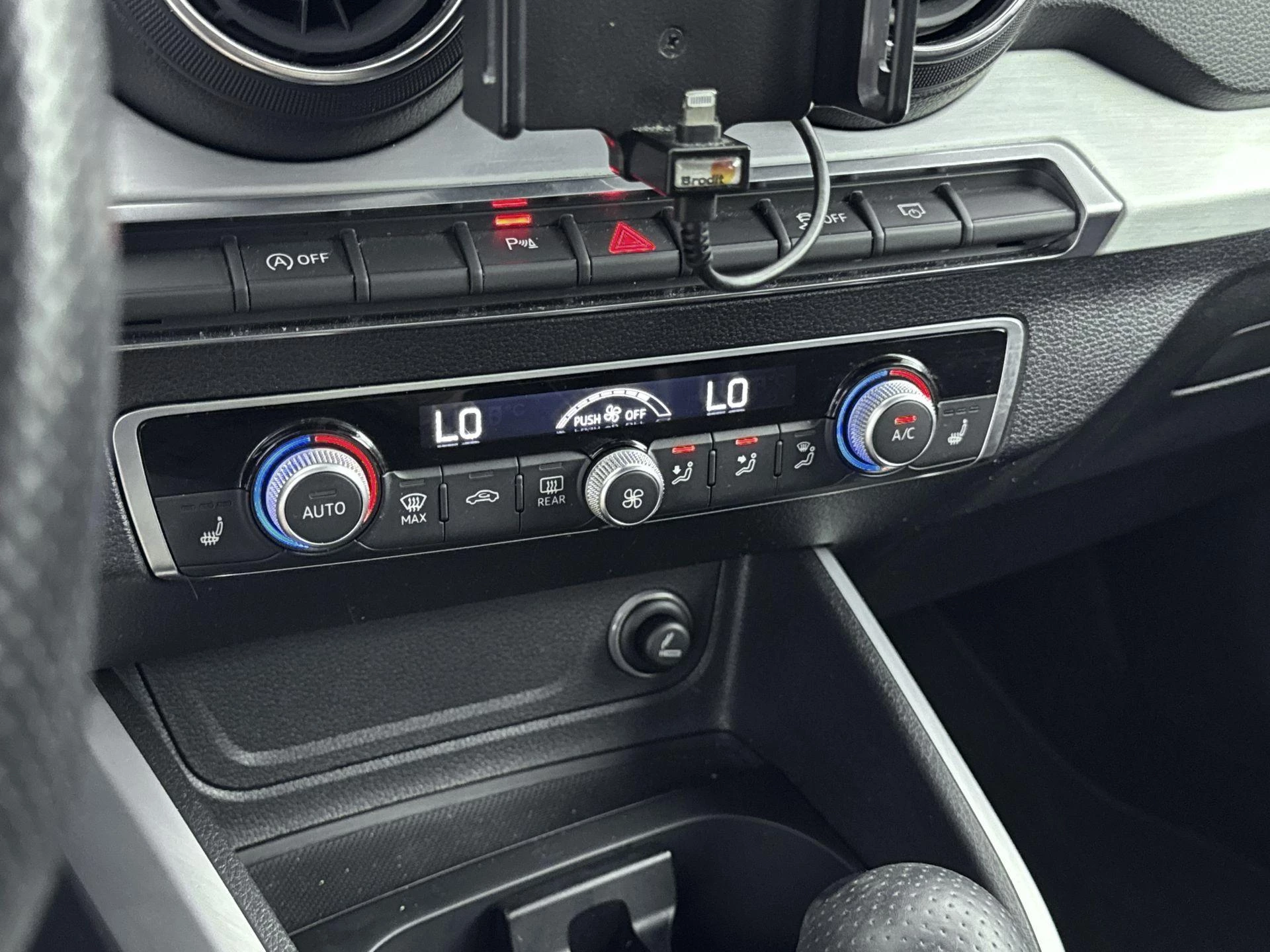 Audi-Q2-image-14