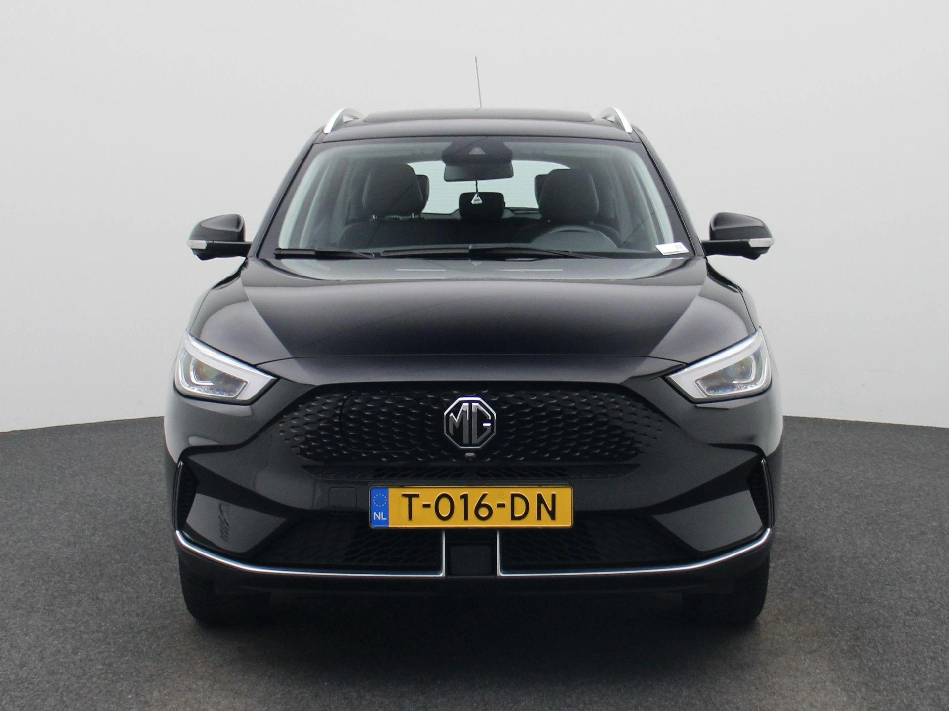 MG ZS EV Long Range Luxury 70 kWh