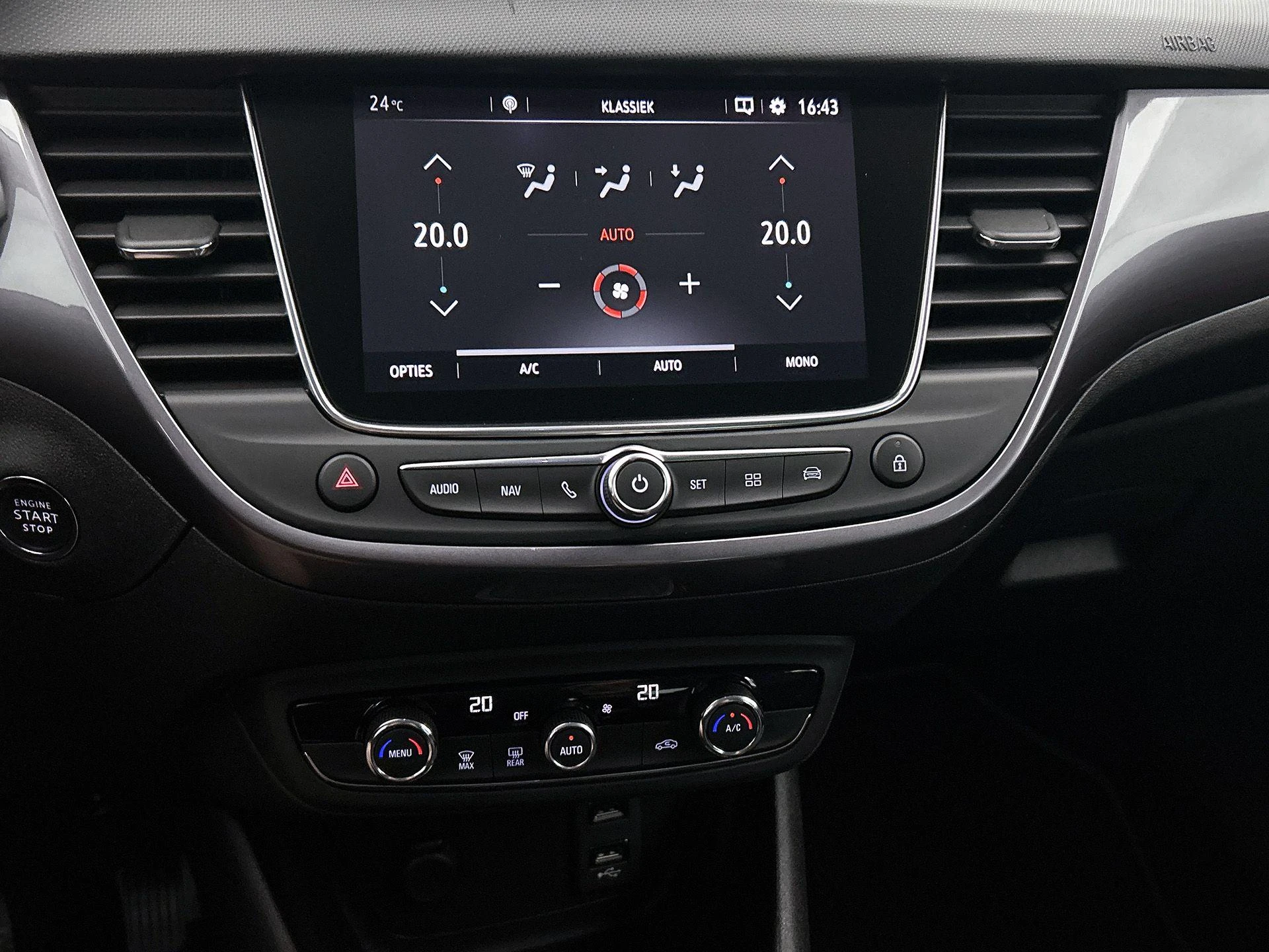 Opel-Crossland X-image-26