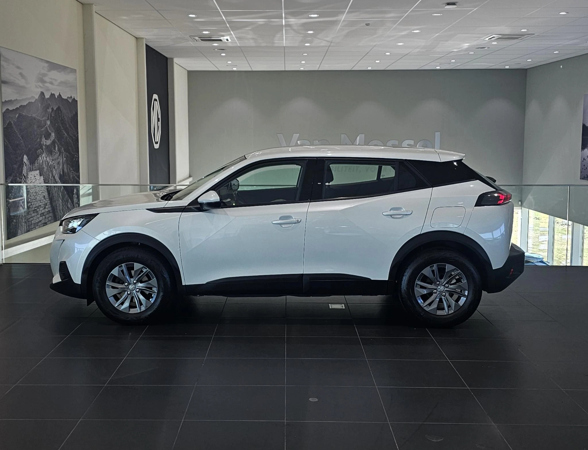 Peugeot-2008-image-7