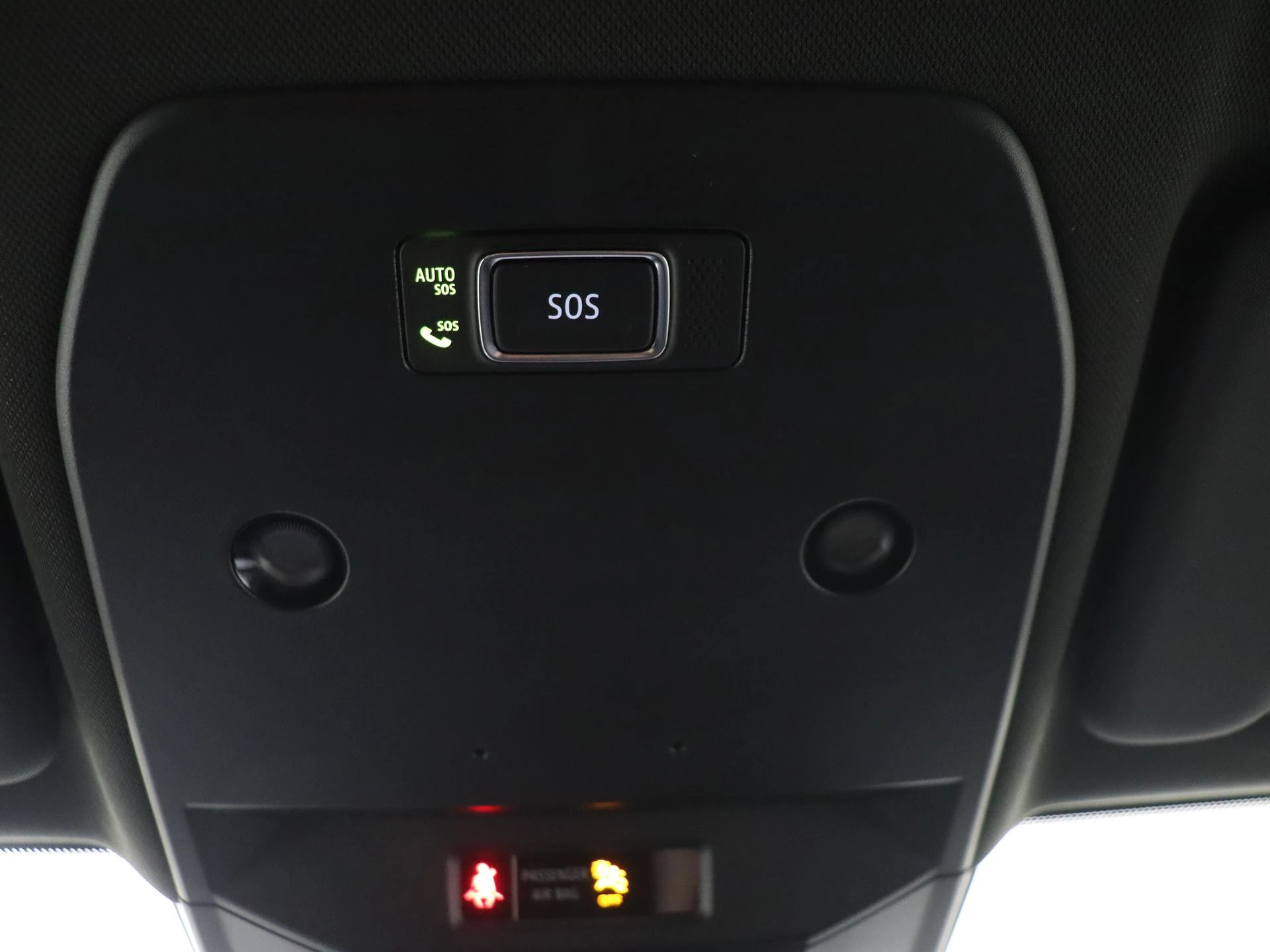 Renault-Megane E-Tech-image-27