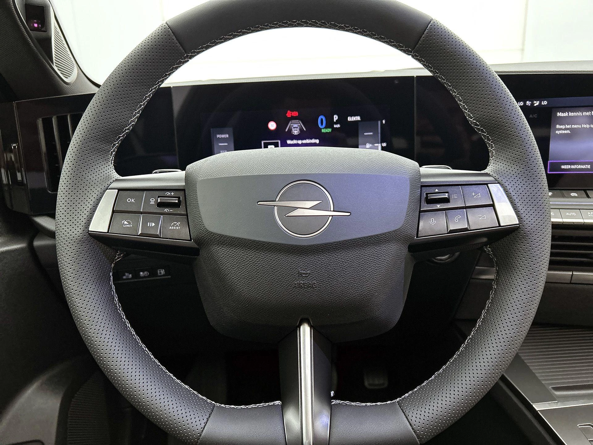 Opel-Astra-image-30