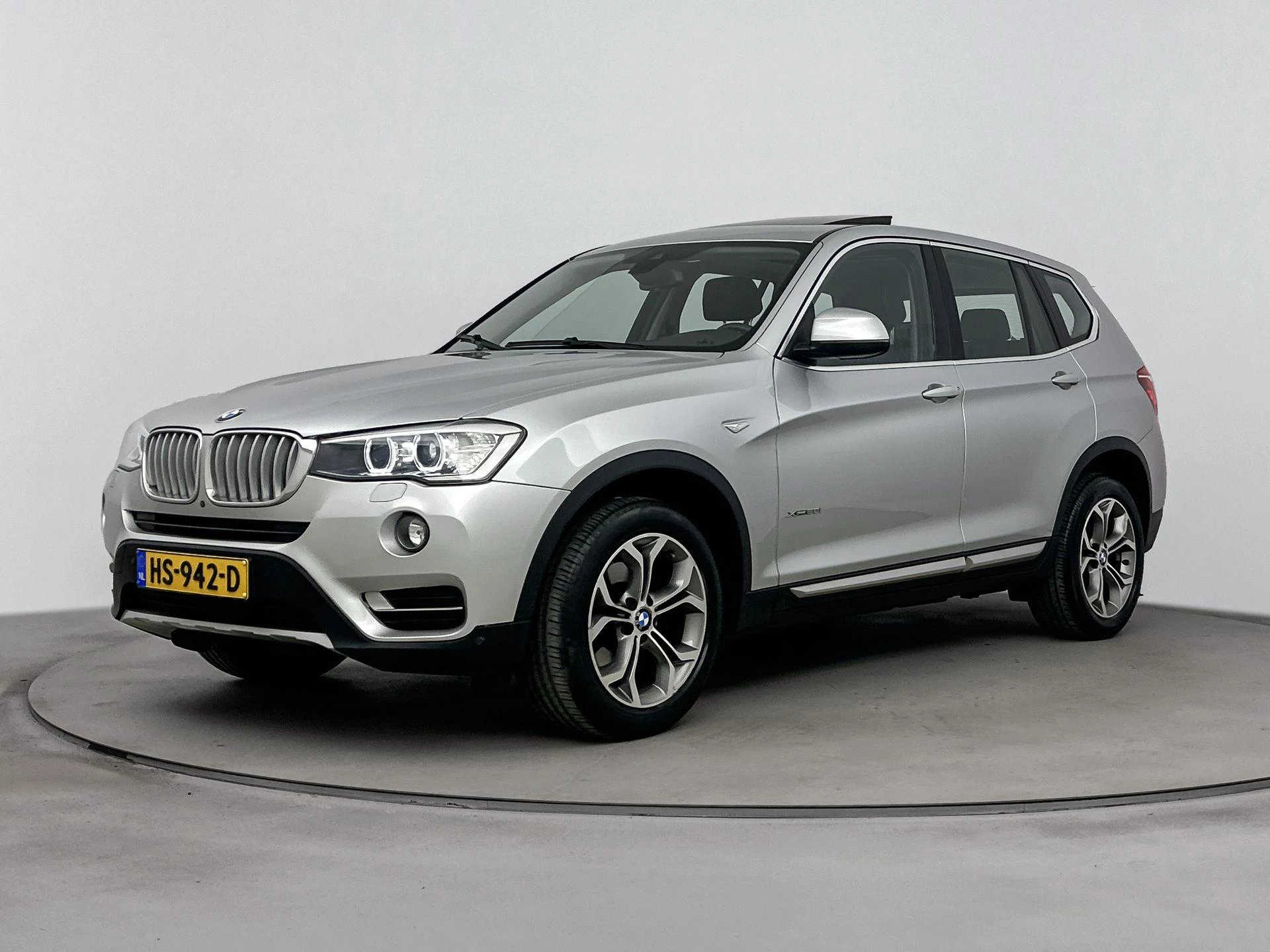 BMW-X3-image-0