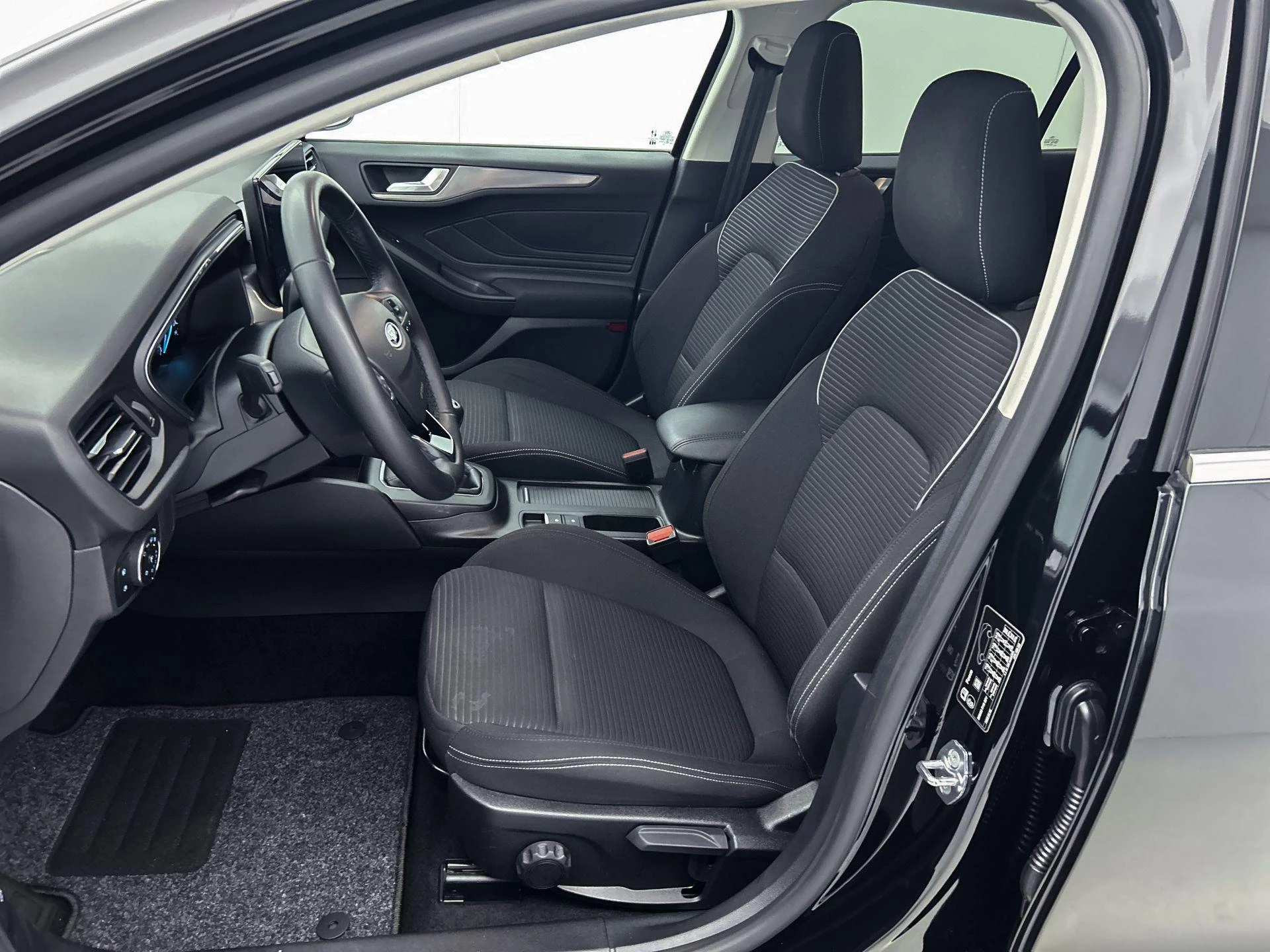 Ford-Focus-image-9