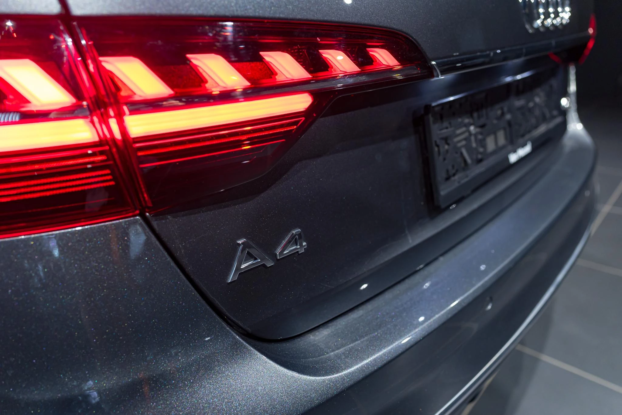 Audi A4 Avant 40 TFSI S tronic S line quattro Avant
