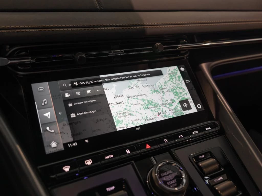 Aston Martin DB12 Coupe Aston Martin Hamburg