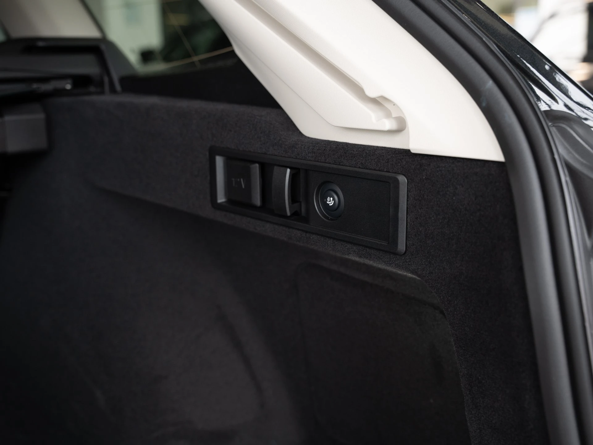 BMW-3er Reihe-image-24