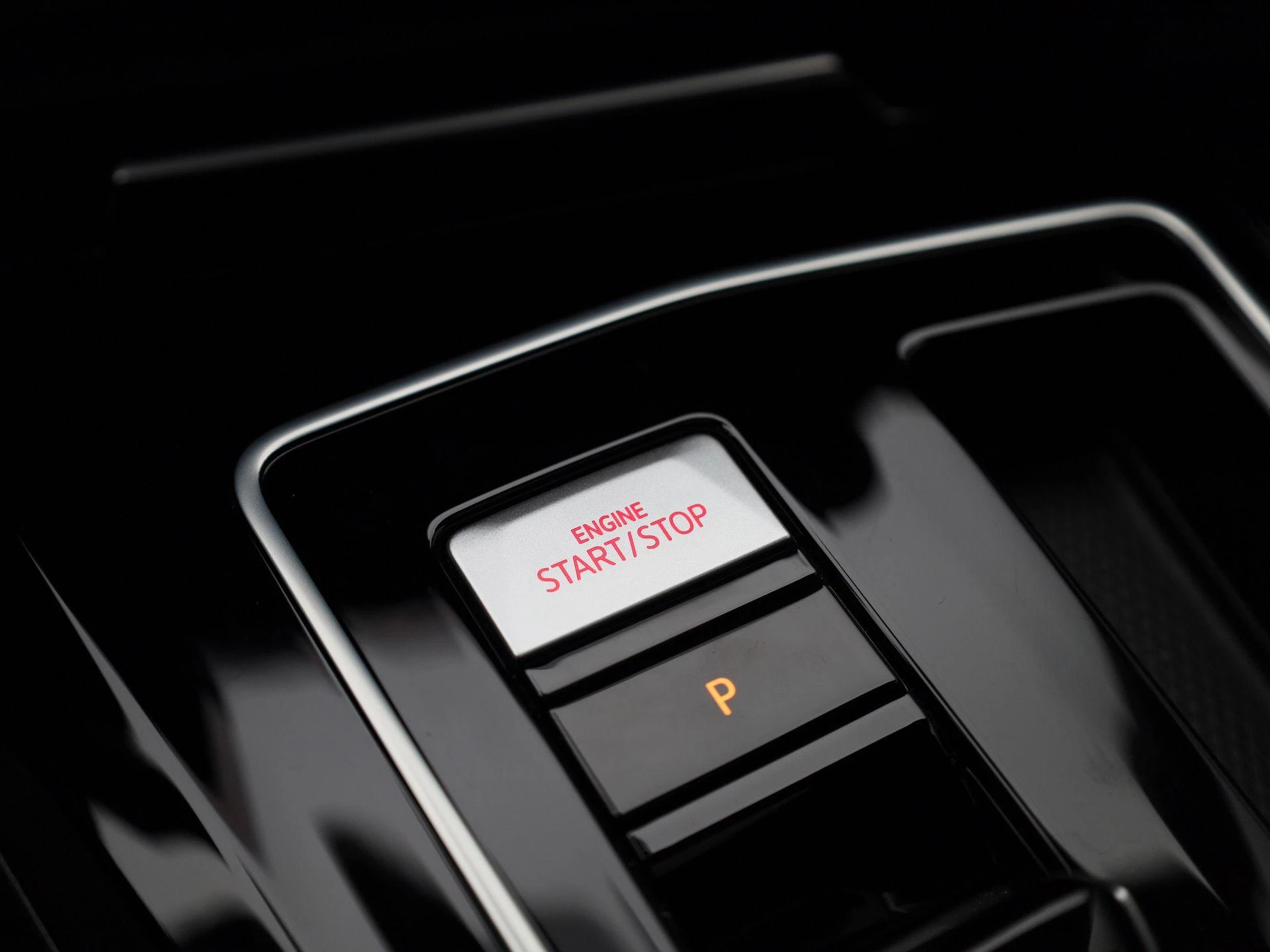 Volkswagen-Golf-image-30