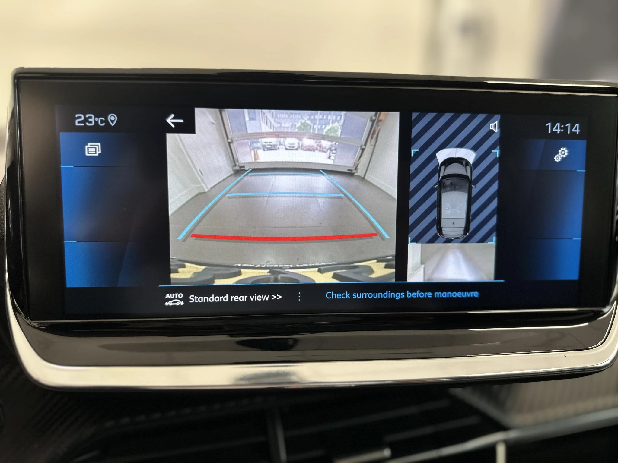 Peugeot-208-image-11