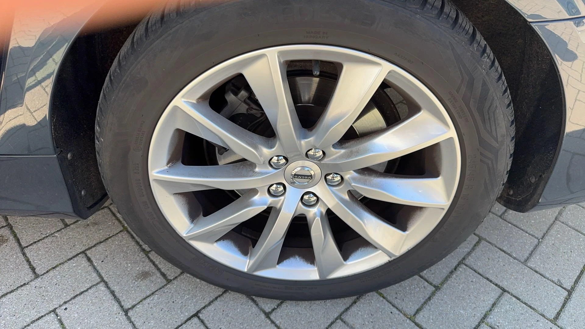 Volvo-V90-image-17