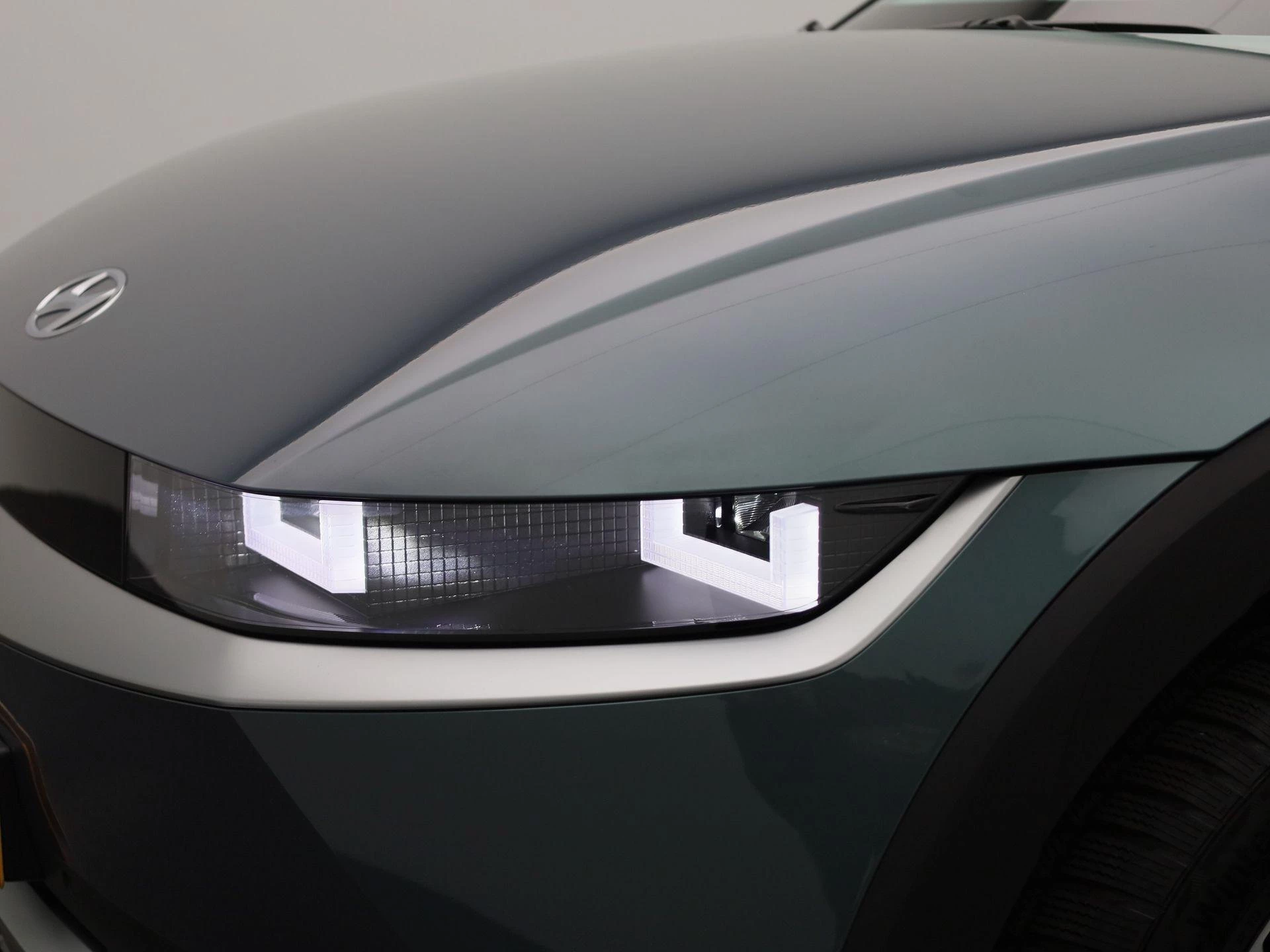 Hyundai-IONIQ 5-image-15