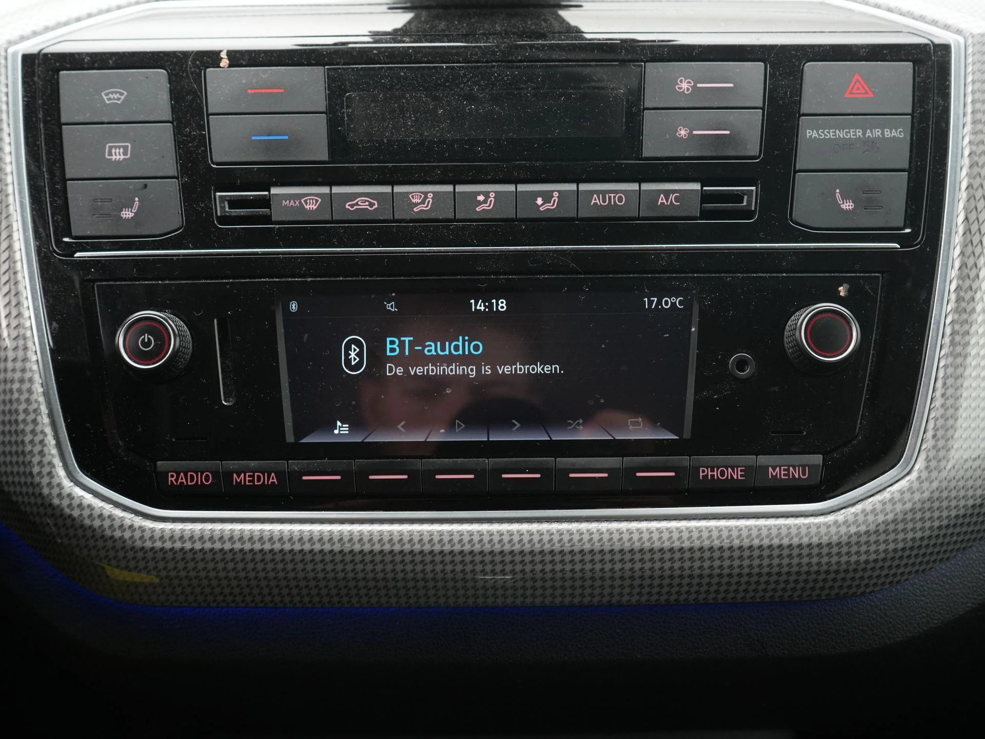 Volkswagen-e-up!-image-13