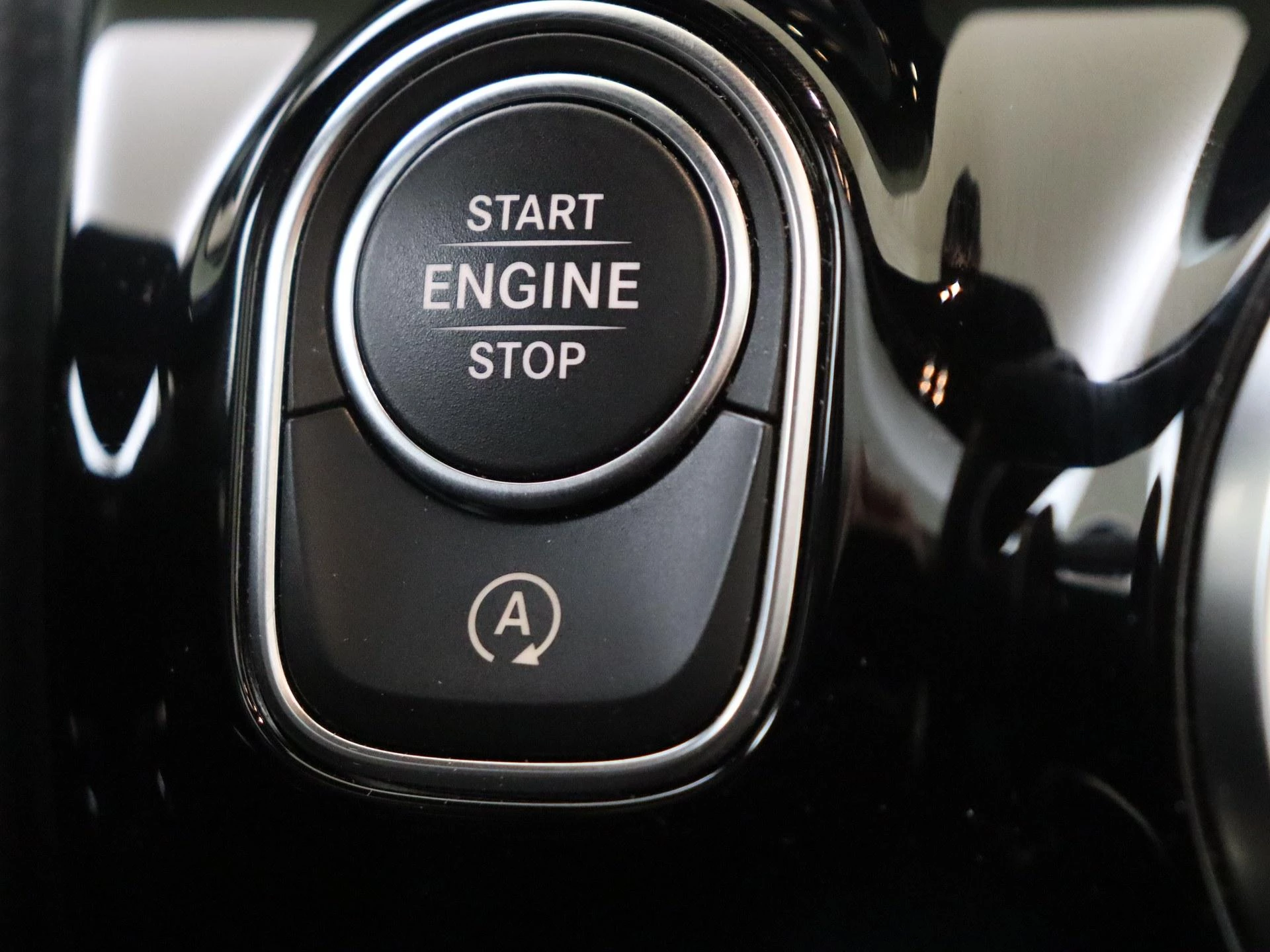 Mercedes-Benz-A-Klasse-image-24