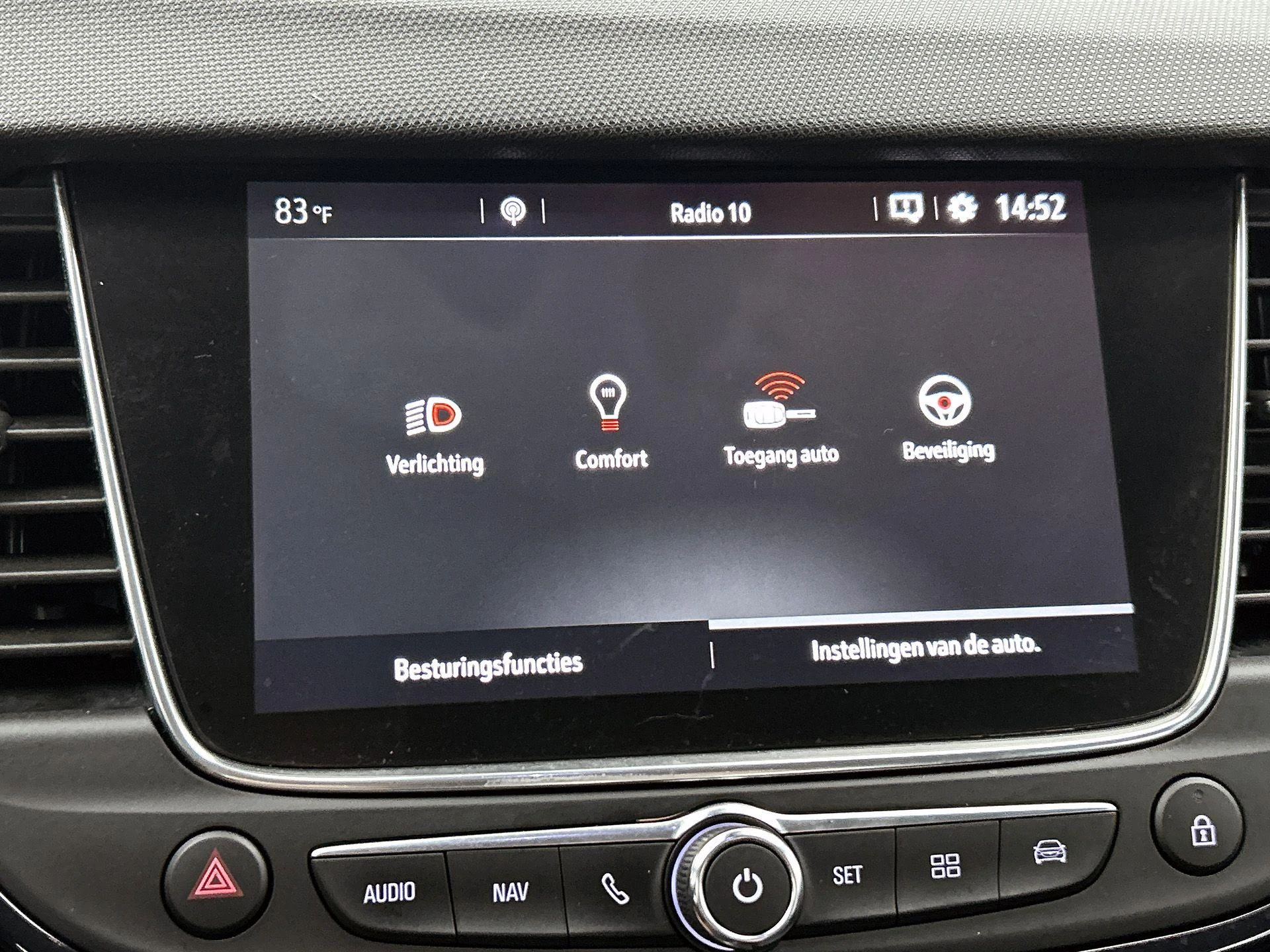 Opel-Crossland X-image-10