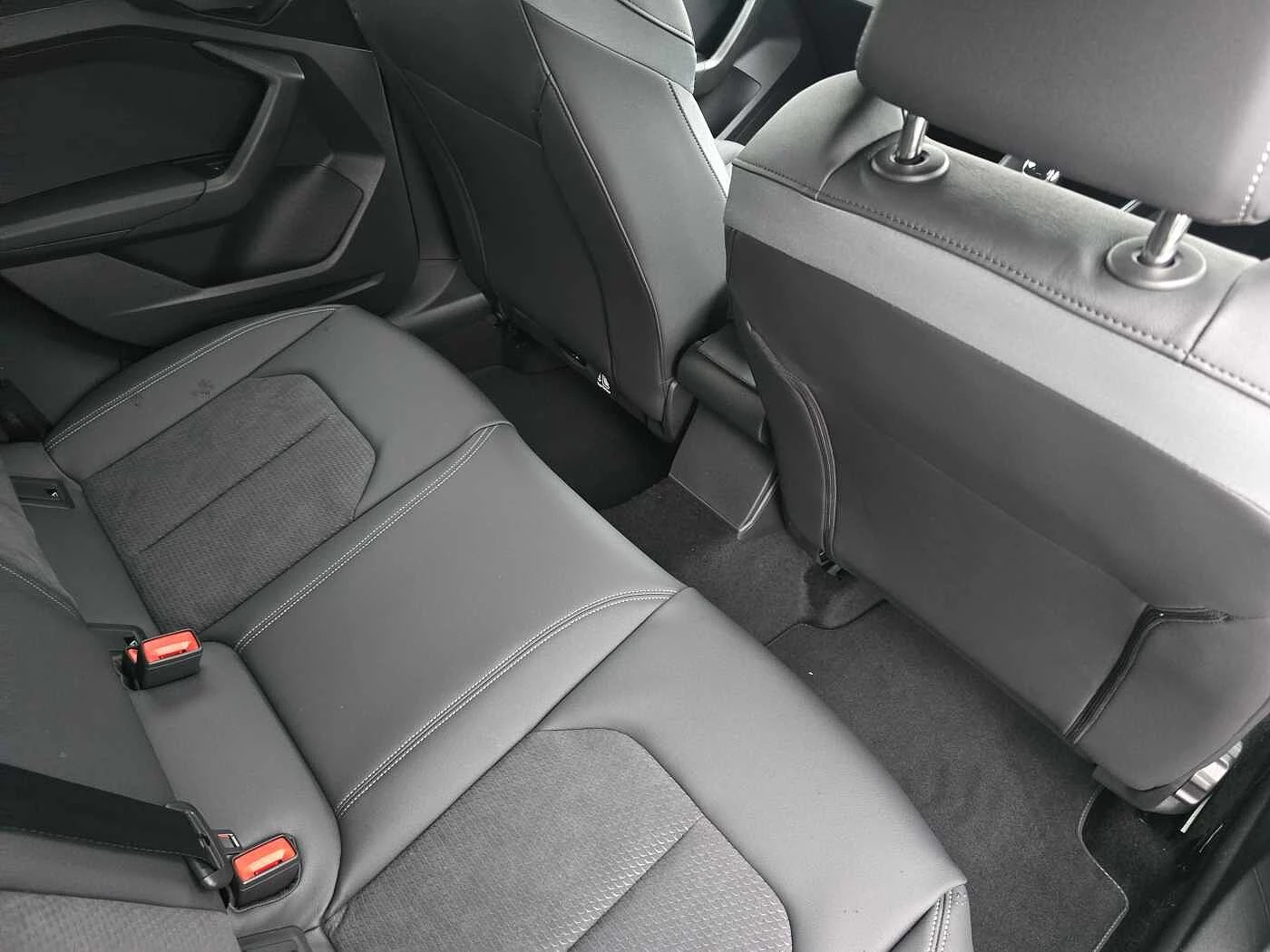 Audi-A1 Sportback-image-17