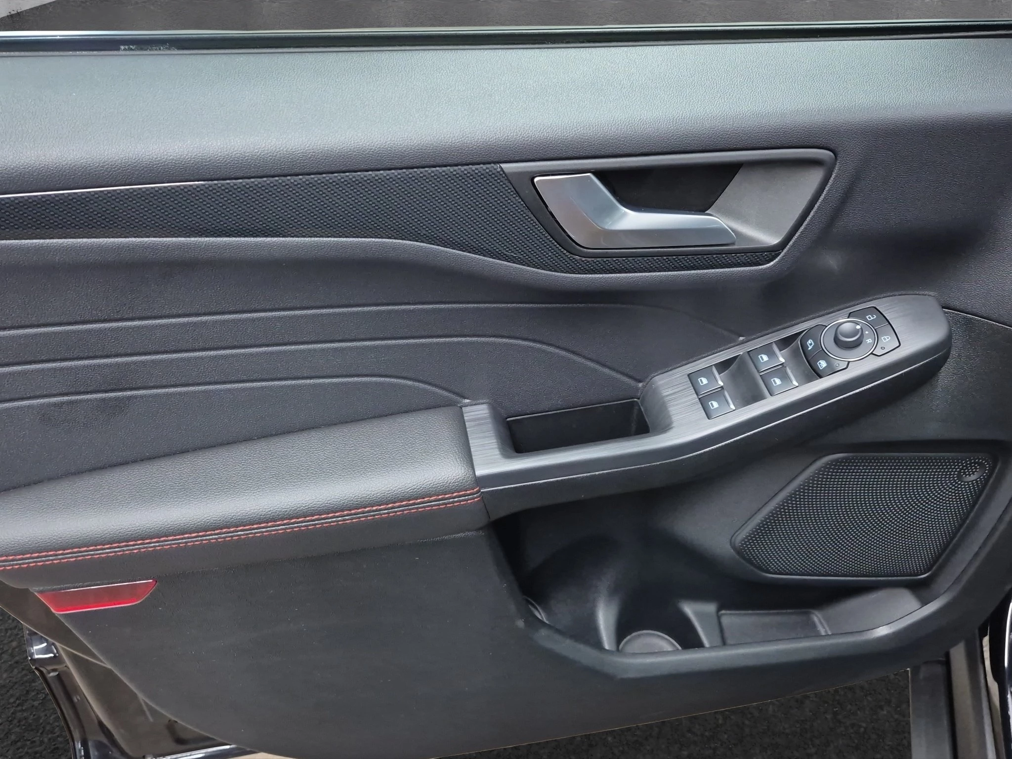 Ford-Kuga-image-16