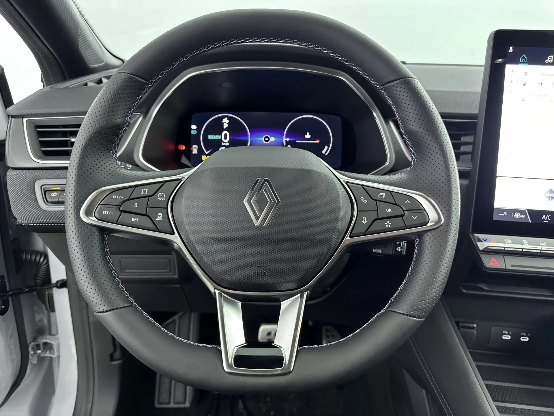 Renault-Captur-image-17