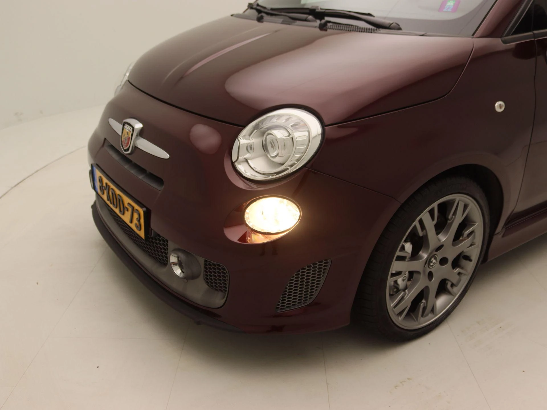 Abarth-695-image-14