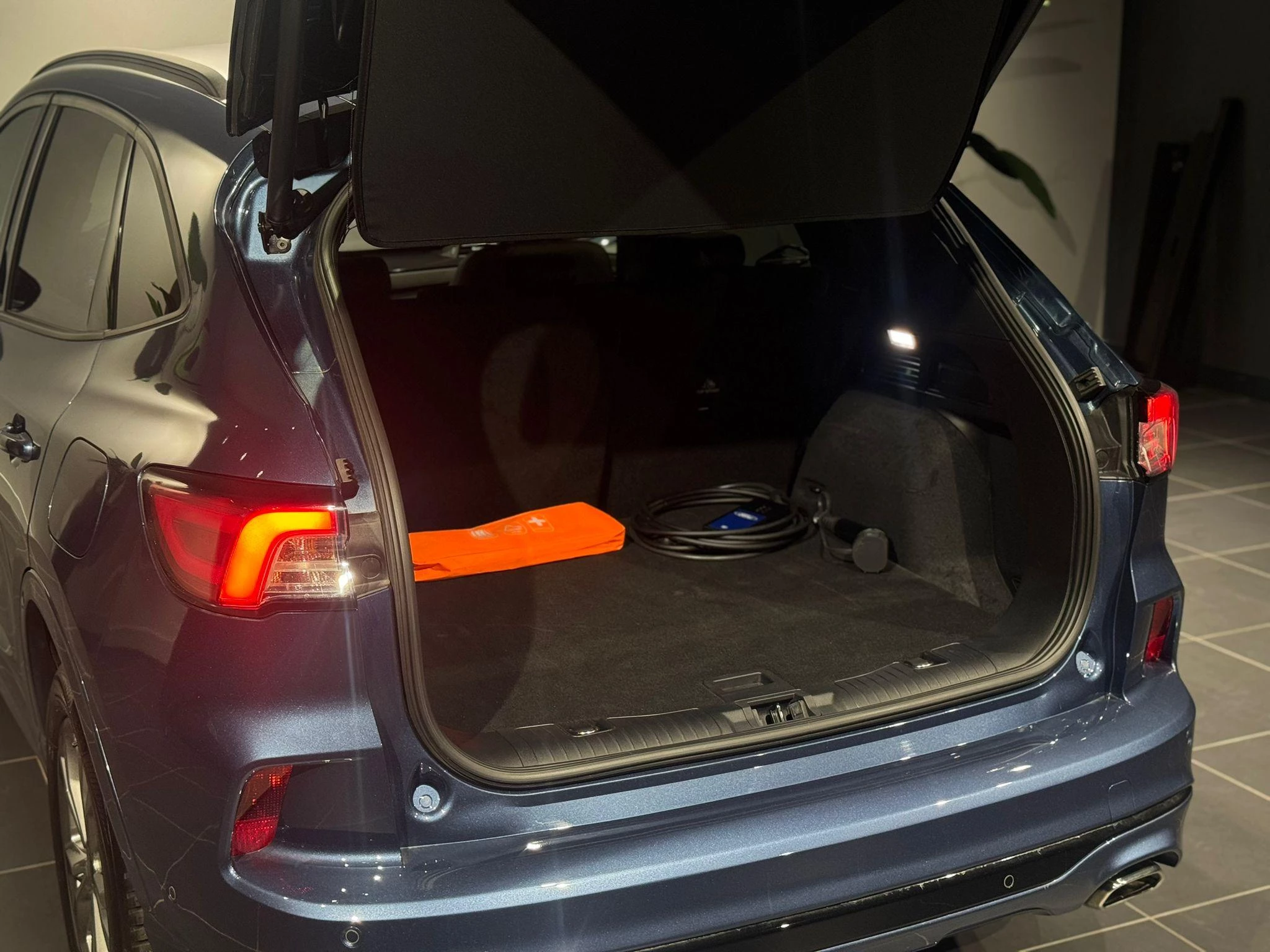 Ford Kuga PHEV ST-Line X|Driver Assist|Winterpack|B&O Sound