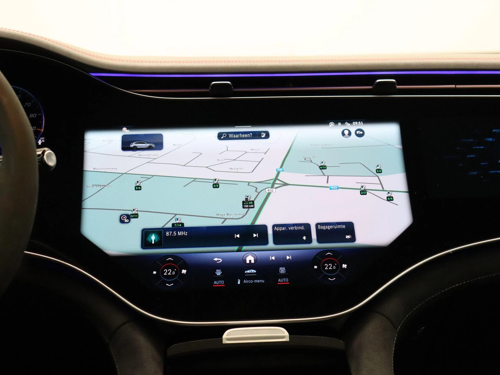 Mercedes-Benz-EQE-image-22
