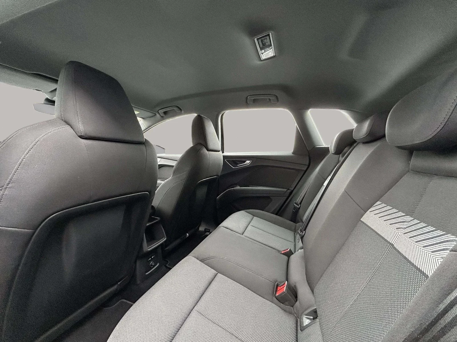 Audi-Q4 e-tron-image-15