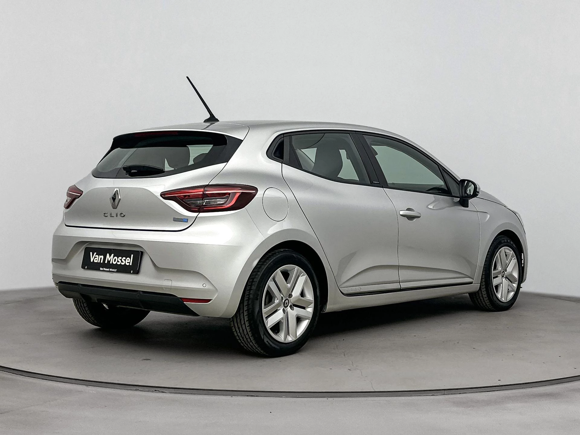 Renault-Clio-image-3