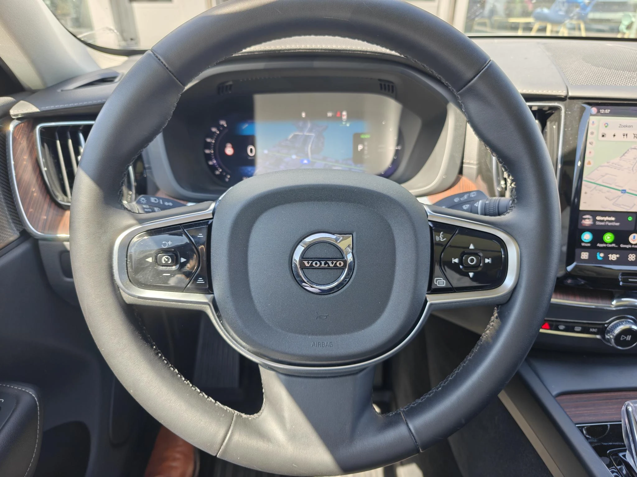 Volvo XC60 T6 PHEV 4x4 Ultimate Dark Aut.