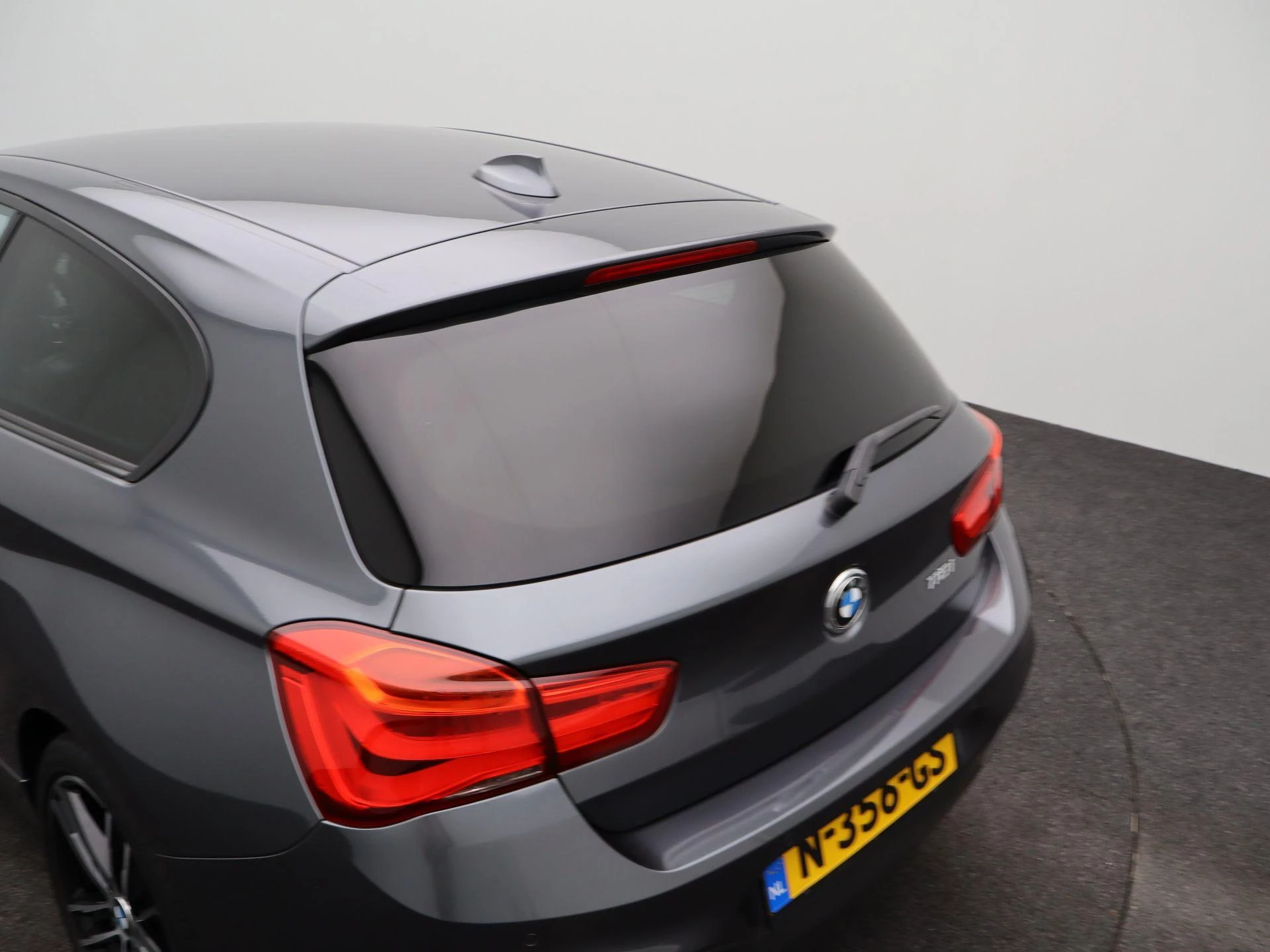 BMW-1 Serie-image-38