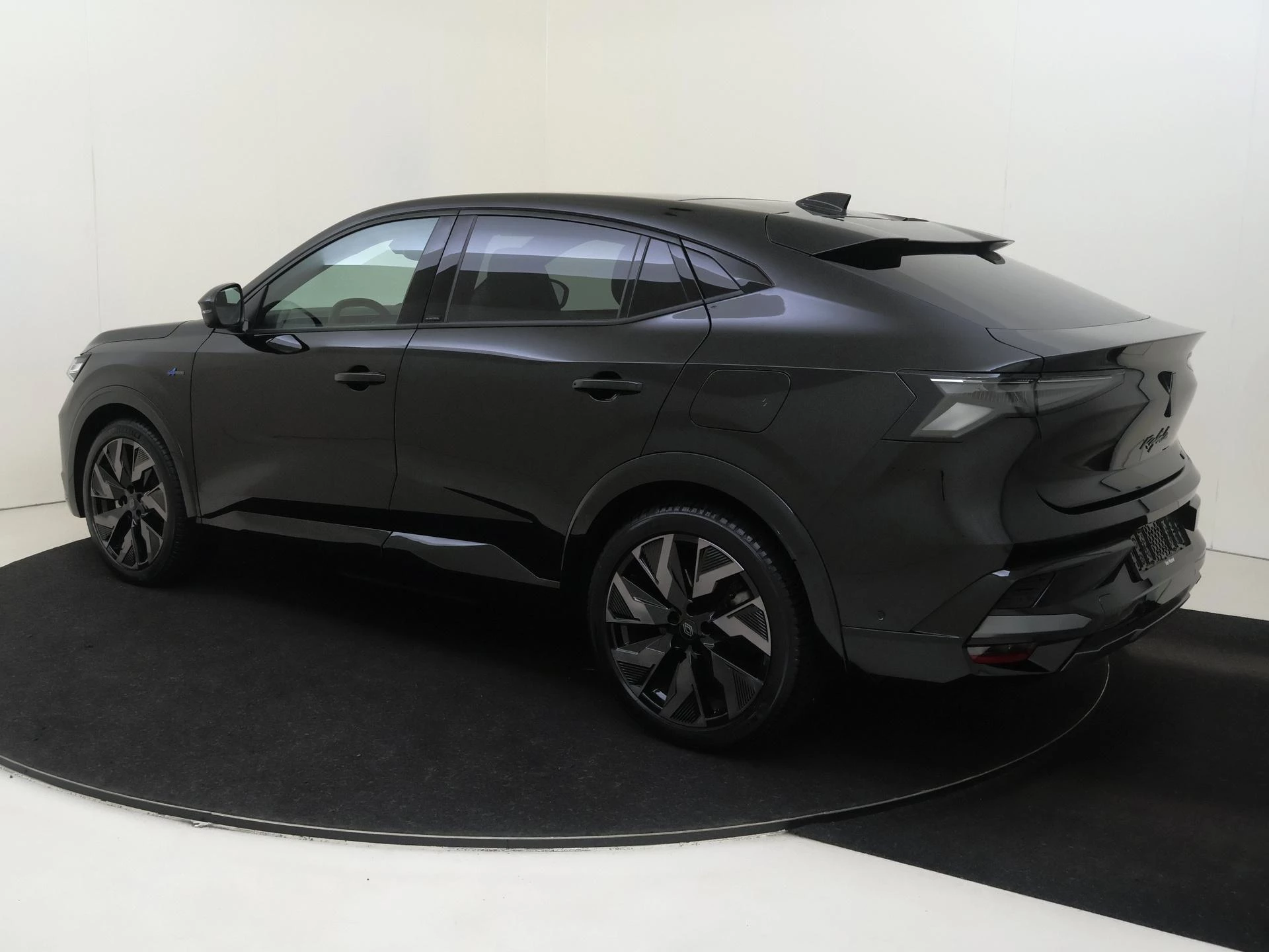Renault Rafale E-Tech 4x4 plug-in hybrid 300 esprit Alpine