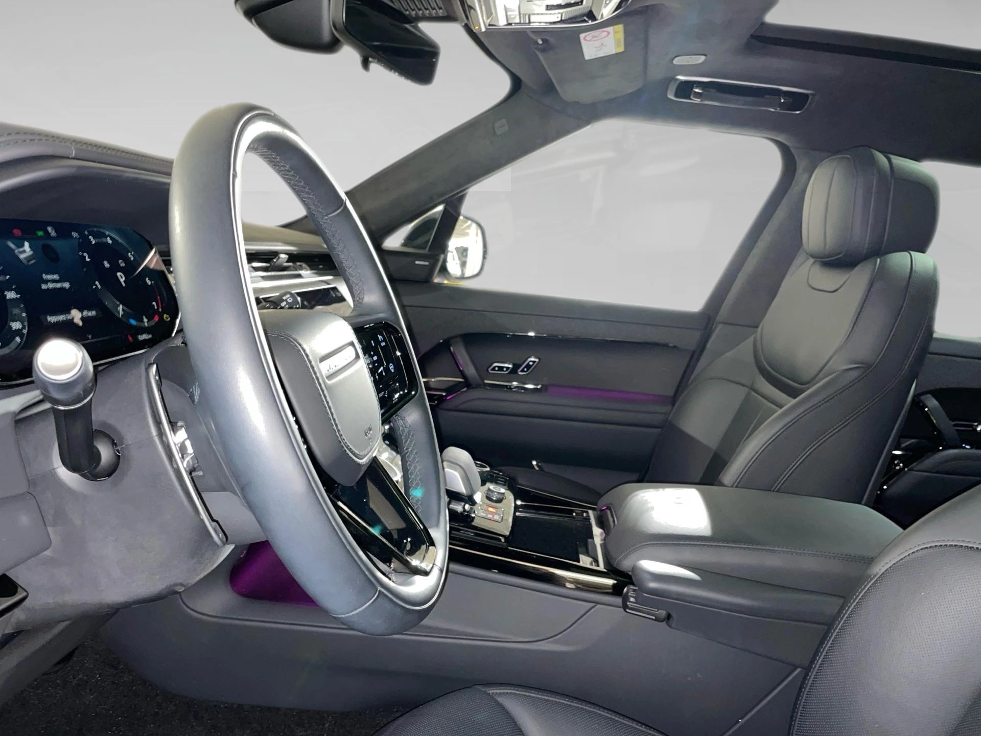 Land Rover-Range Rover Sport-image-3