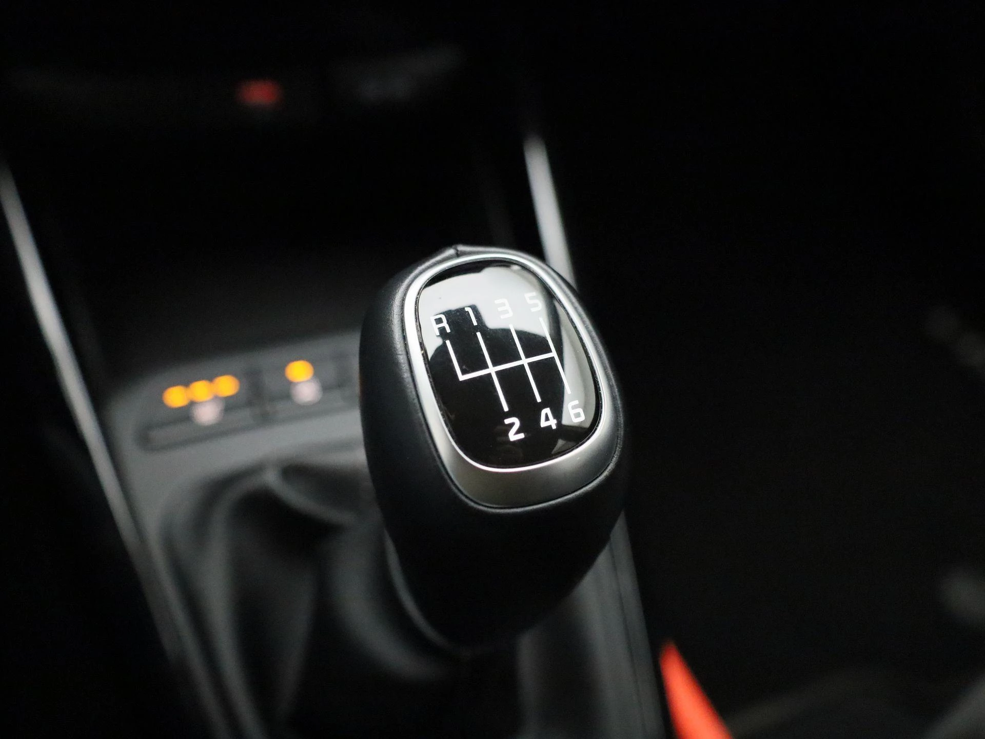 Kia-Stonic-image-25