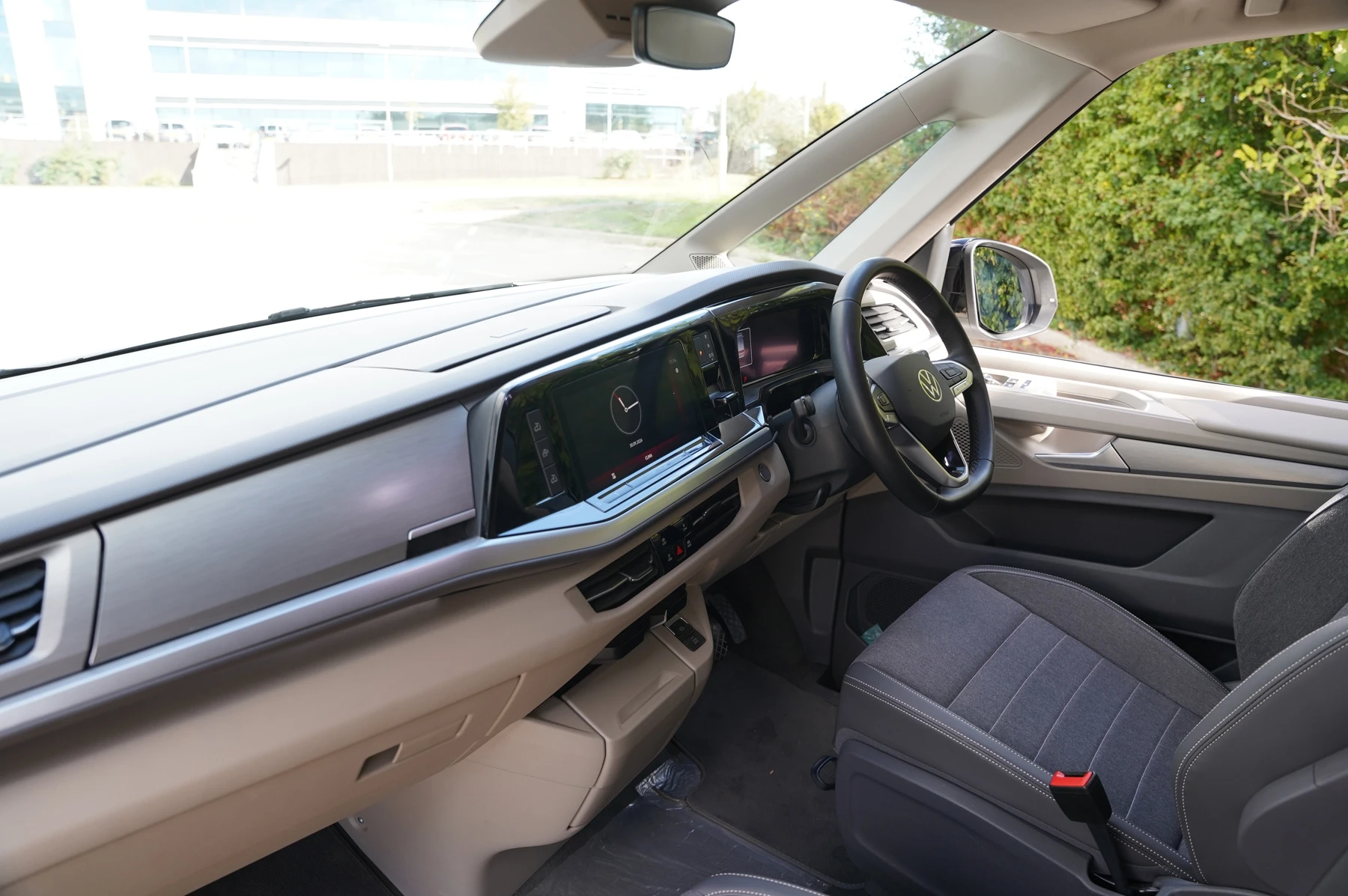 Volkswagen-California-image-1