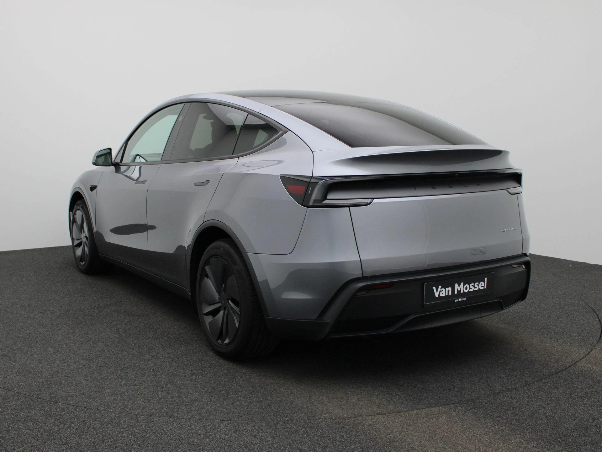 Tesla-Model Y-image-1