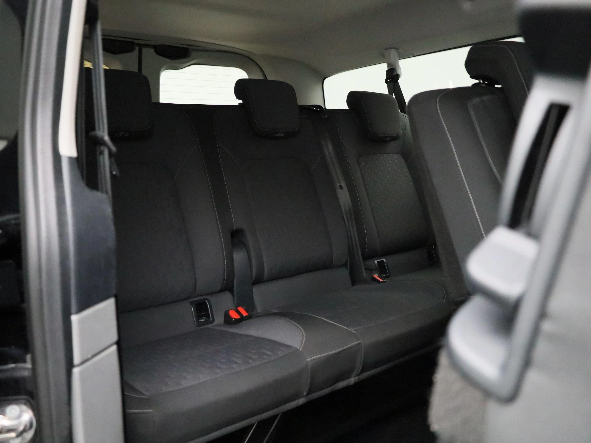 Ford-Transit Custom-image-11
