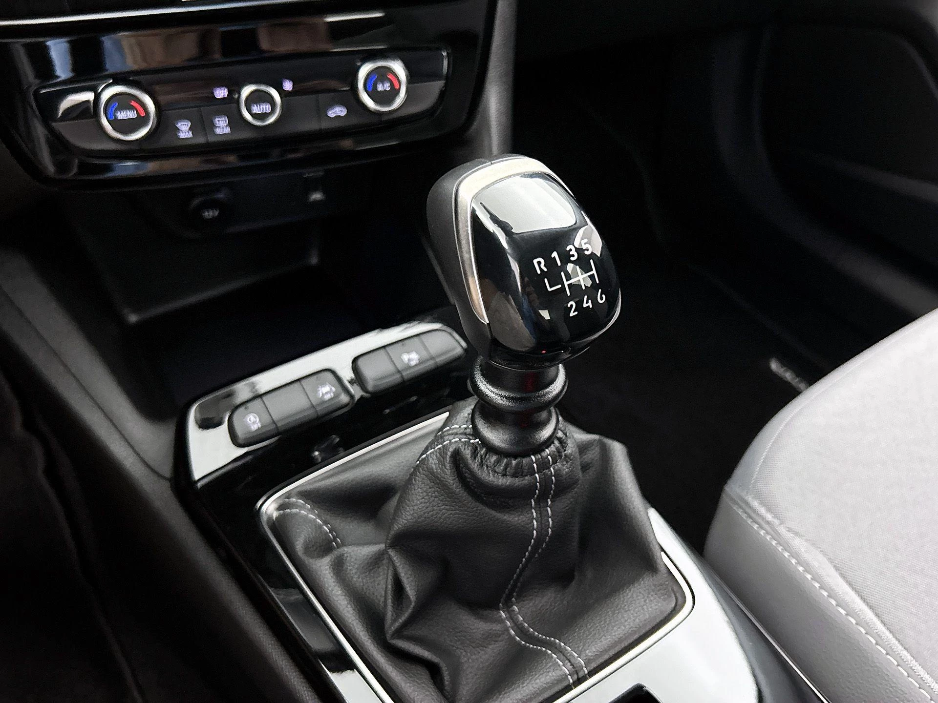Opel-Mokka-image-30