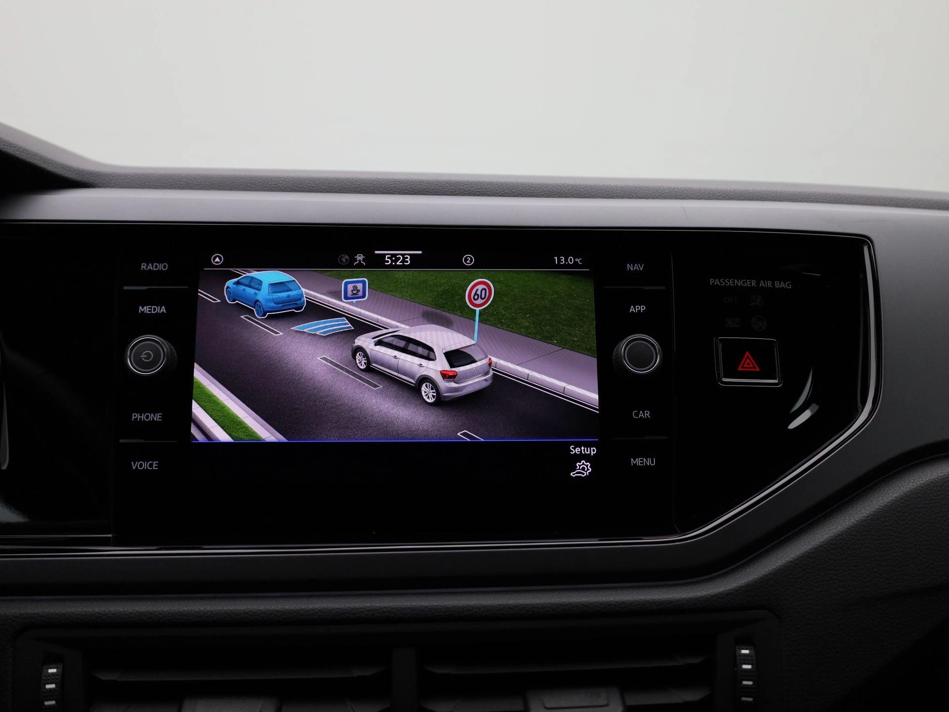 Volkswagen-Polo-image-24