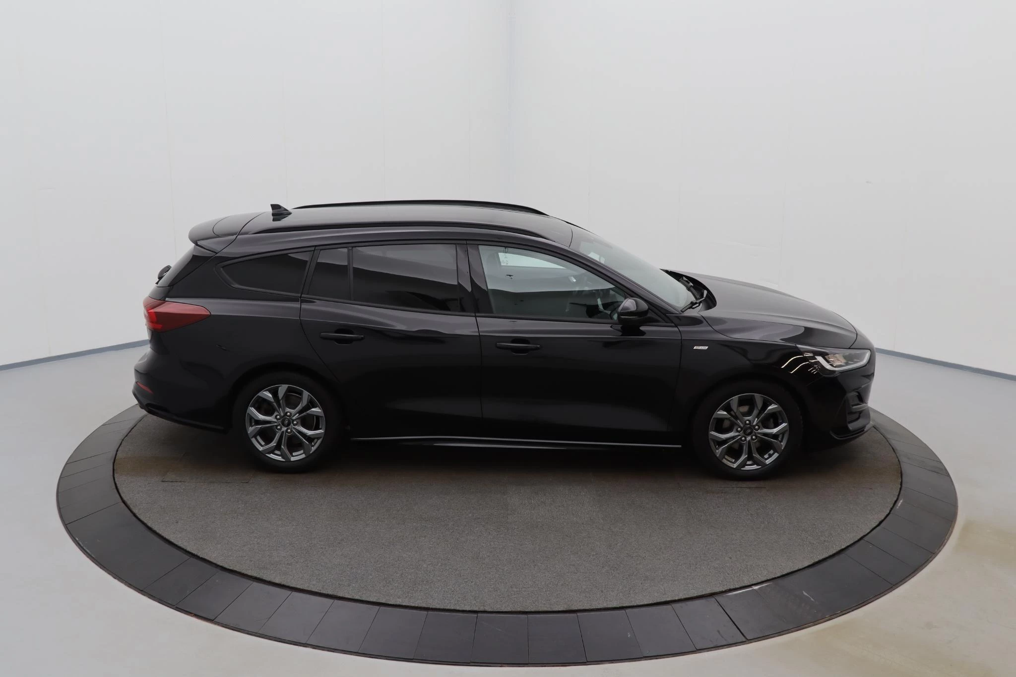 Ford Focus Clipper ST Line - Winterpack