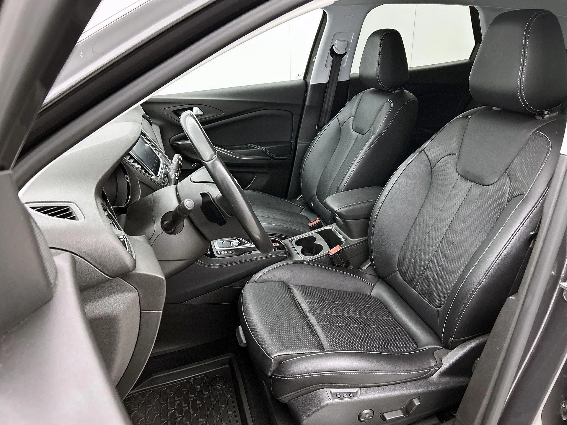 Opel-Grandland X-image-47