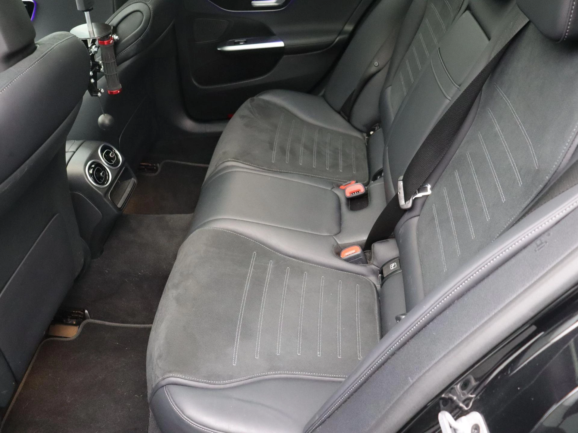 Mercedes-Benz Classe C 300 e AMG Line Estate + PANORAMISCH DAK + NIGHTPAKKET +