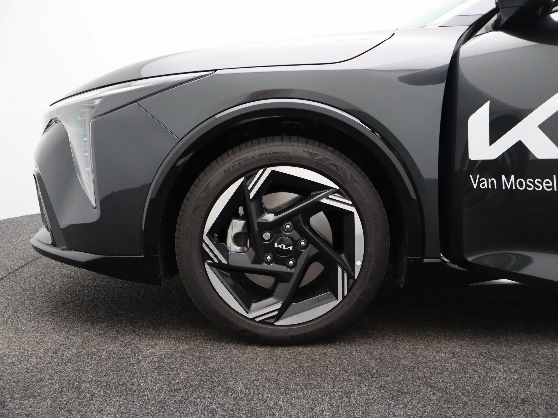 Kia-K4-image-14