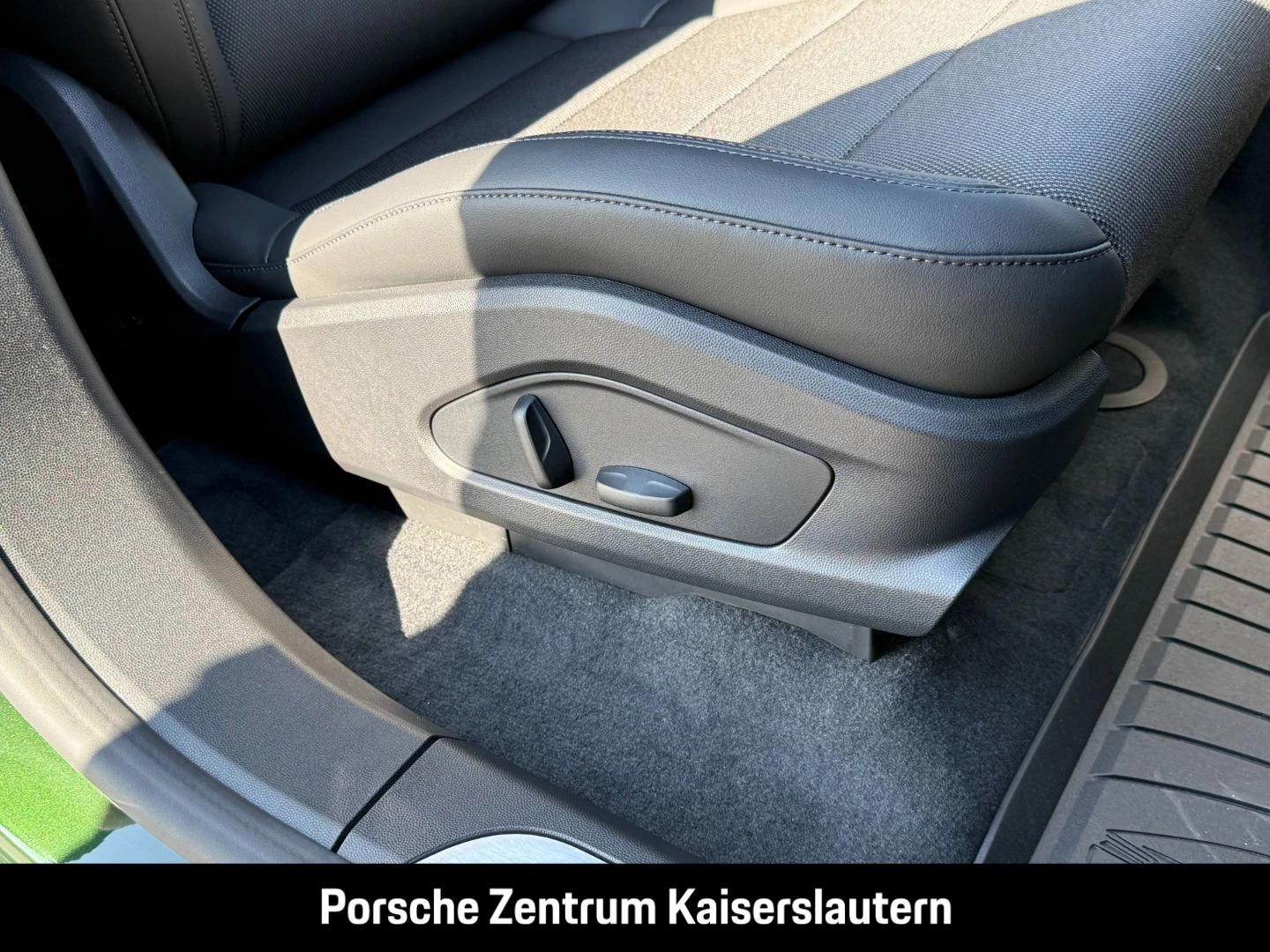 Porsche Macan 4 Surround-View BOSE Luftfederung LED -
