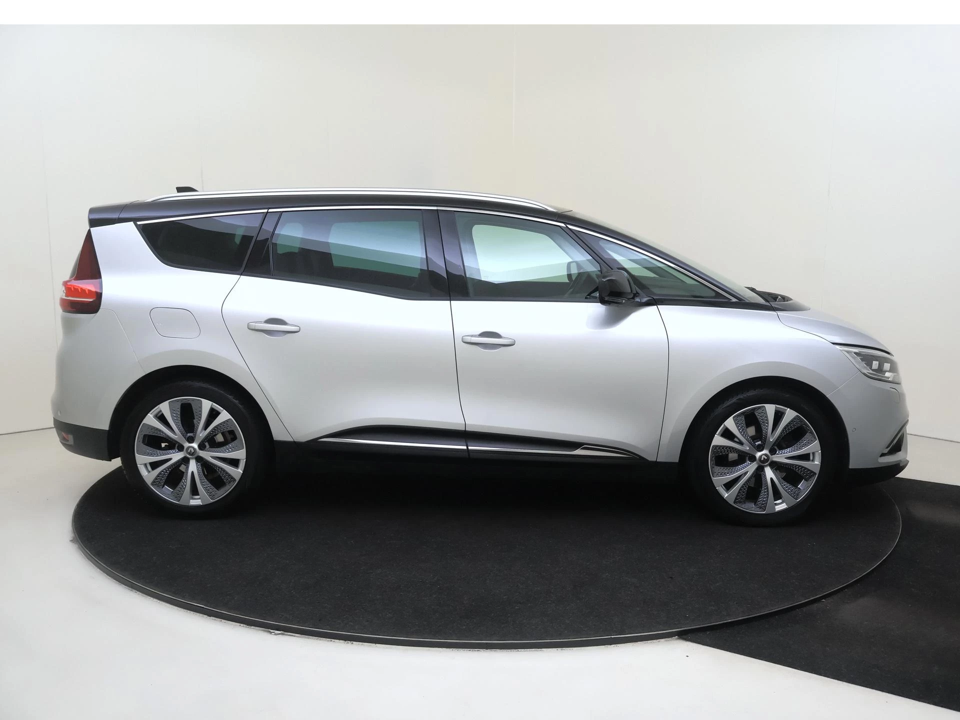 Renault Grand Scénic 1.3 TCe Limited 7p.