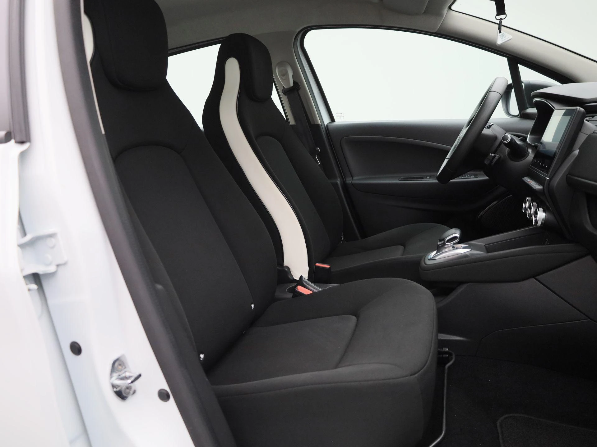 Renault-ZOE-image-31