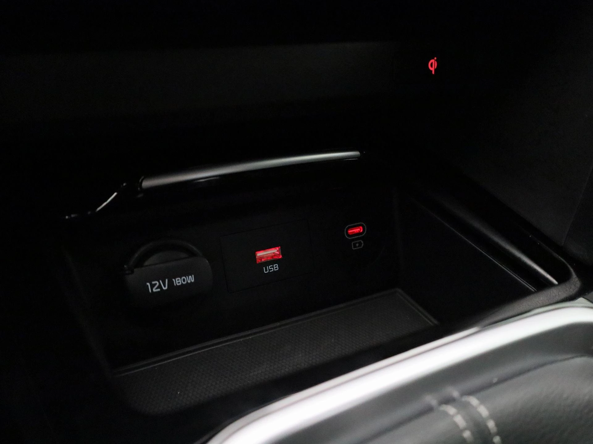 Kia-Ceed Sportswagon-image-23