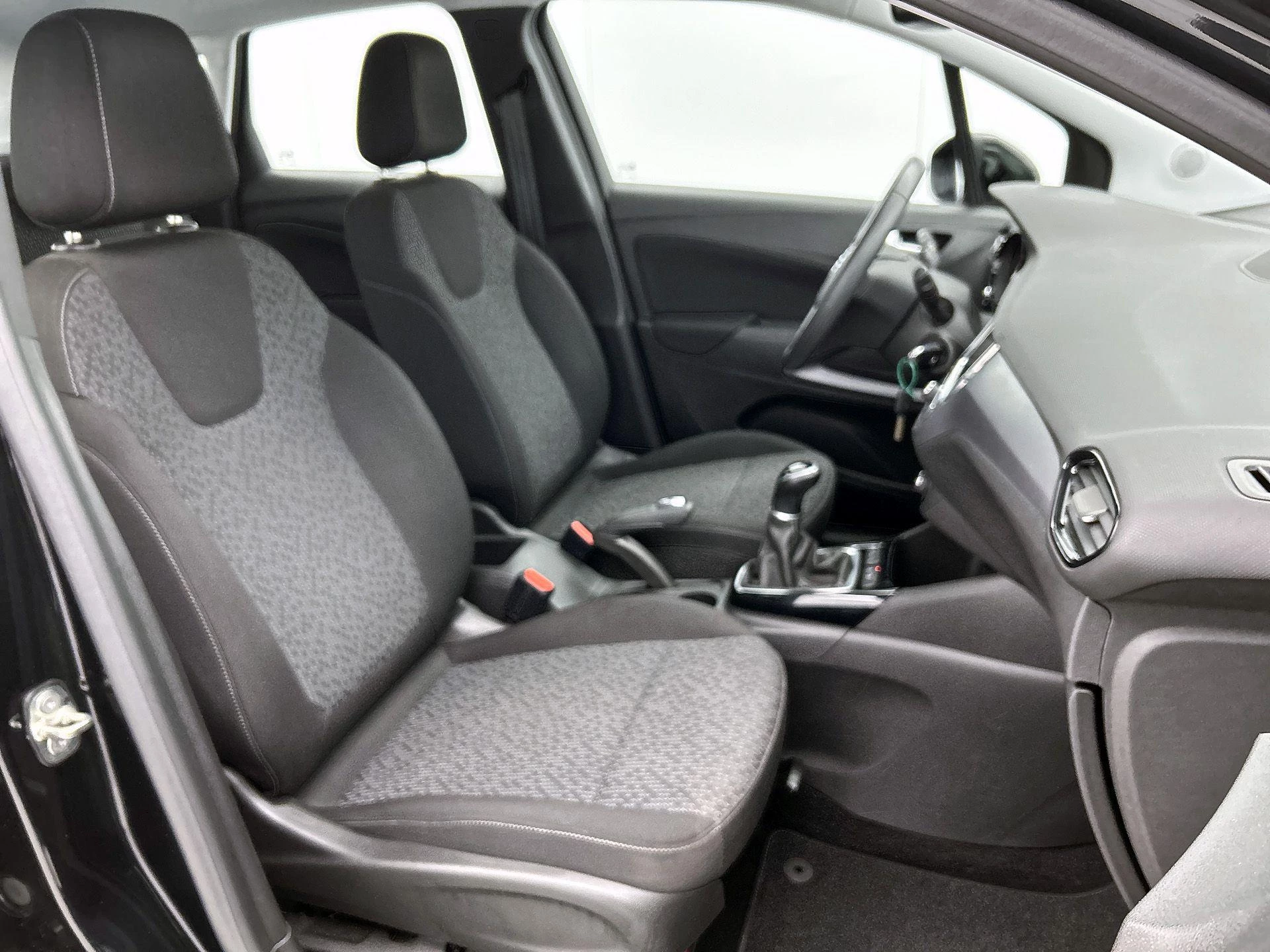 Opel-Crossland-image-32