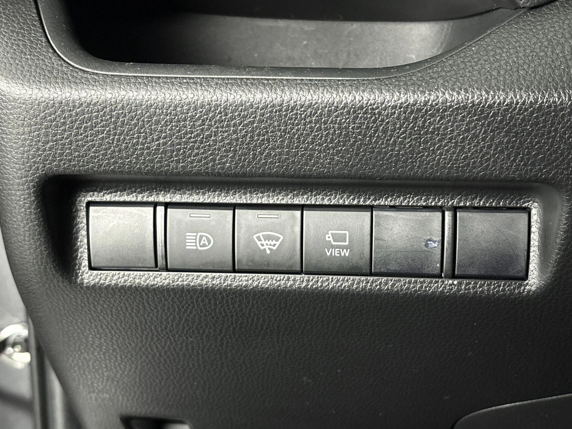 Toyota-RAV4-image-14