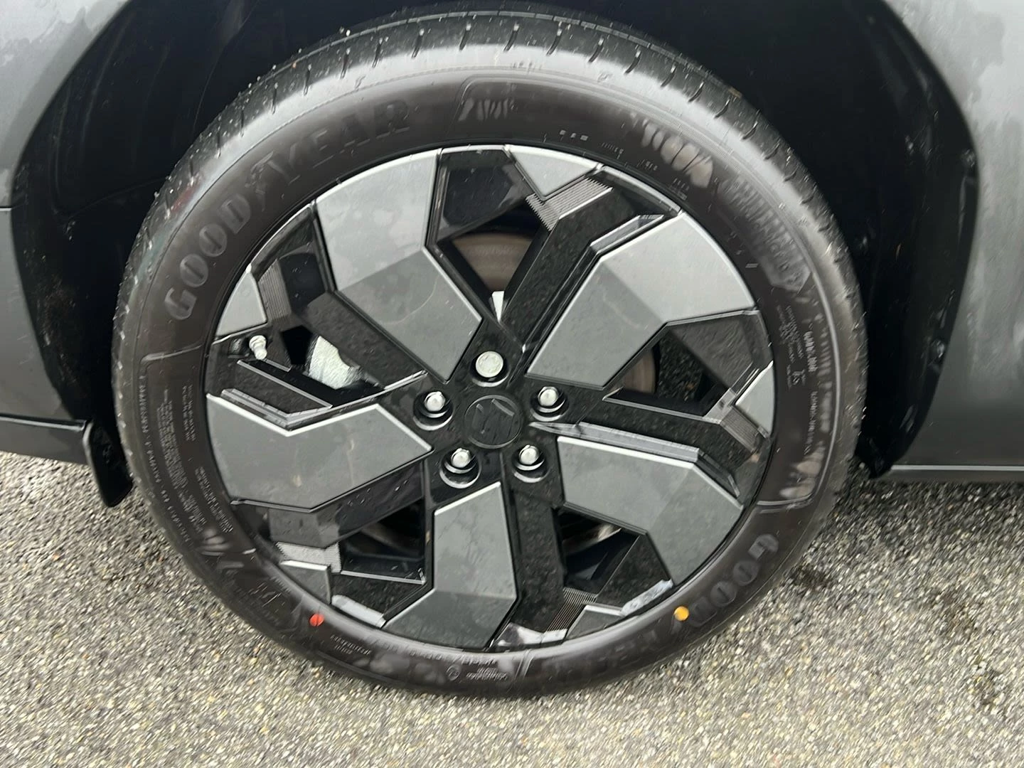 Suzuki-e Vitara-image-7