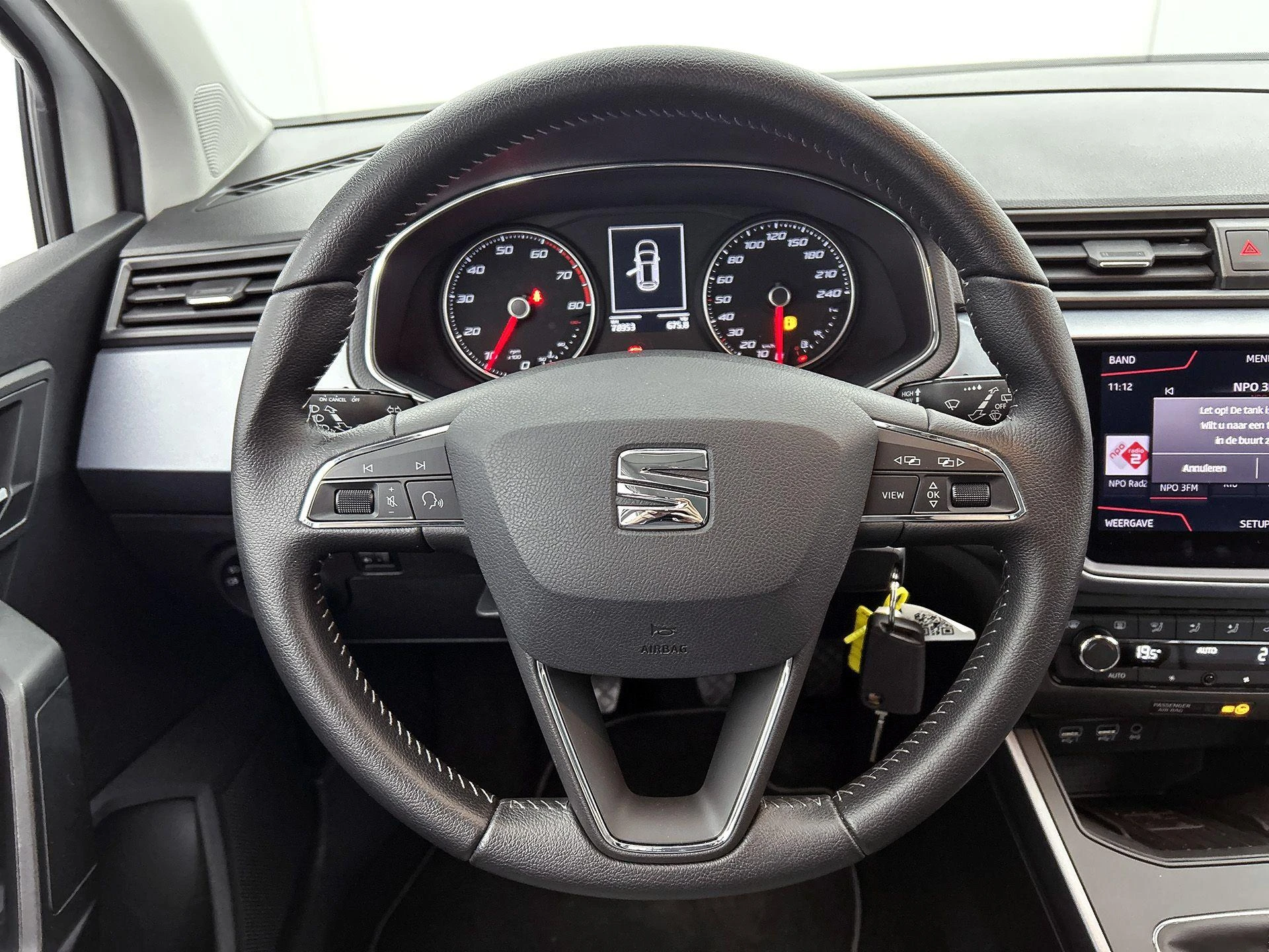 SEAT-Arona-image-29